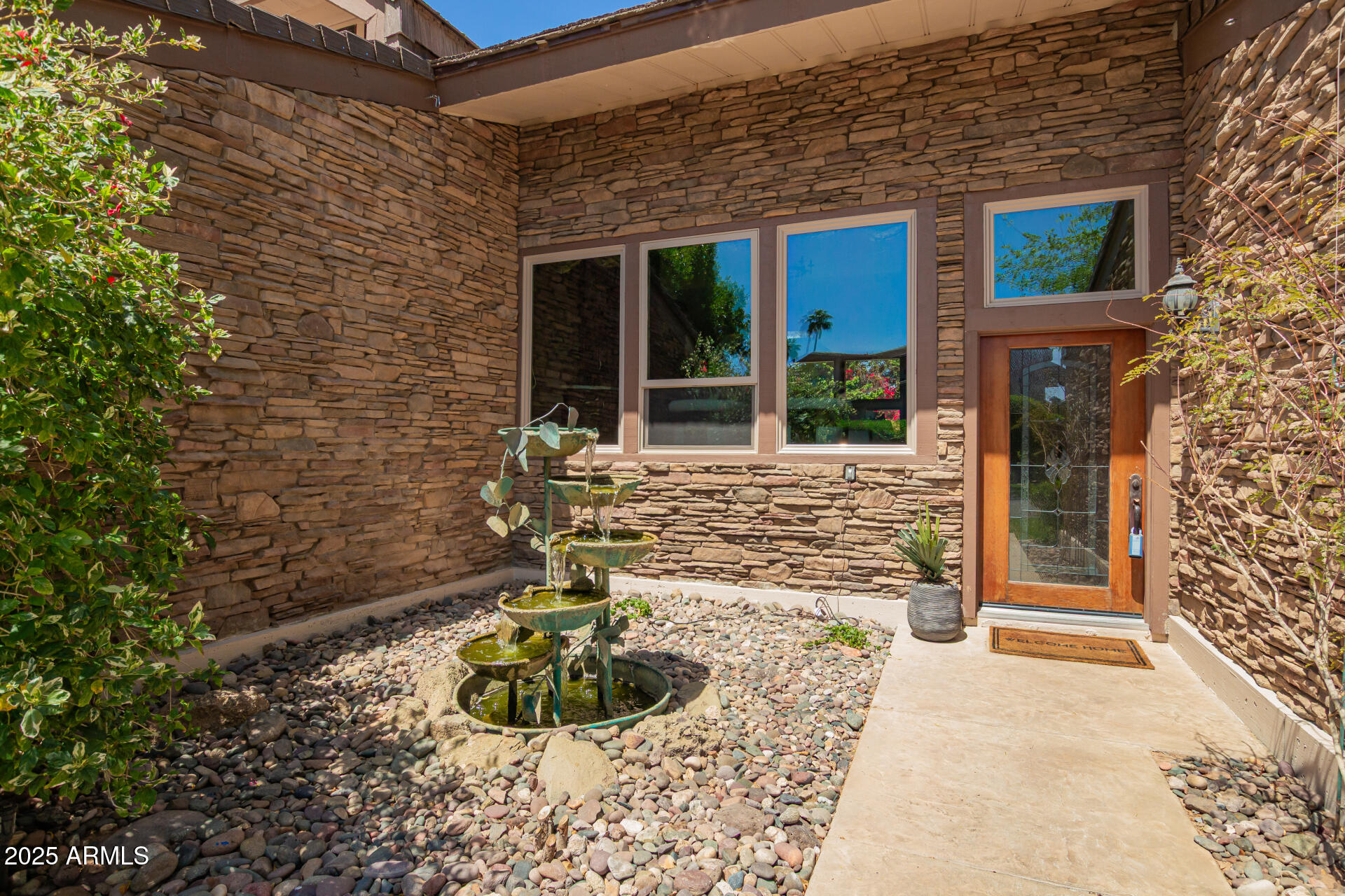 1070 E SANDPIPER Drive