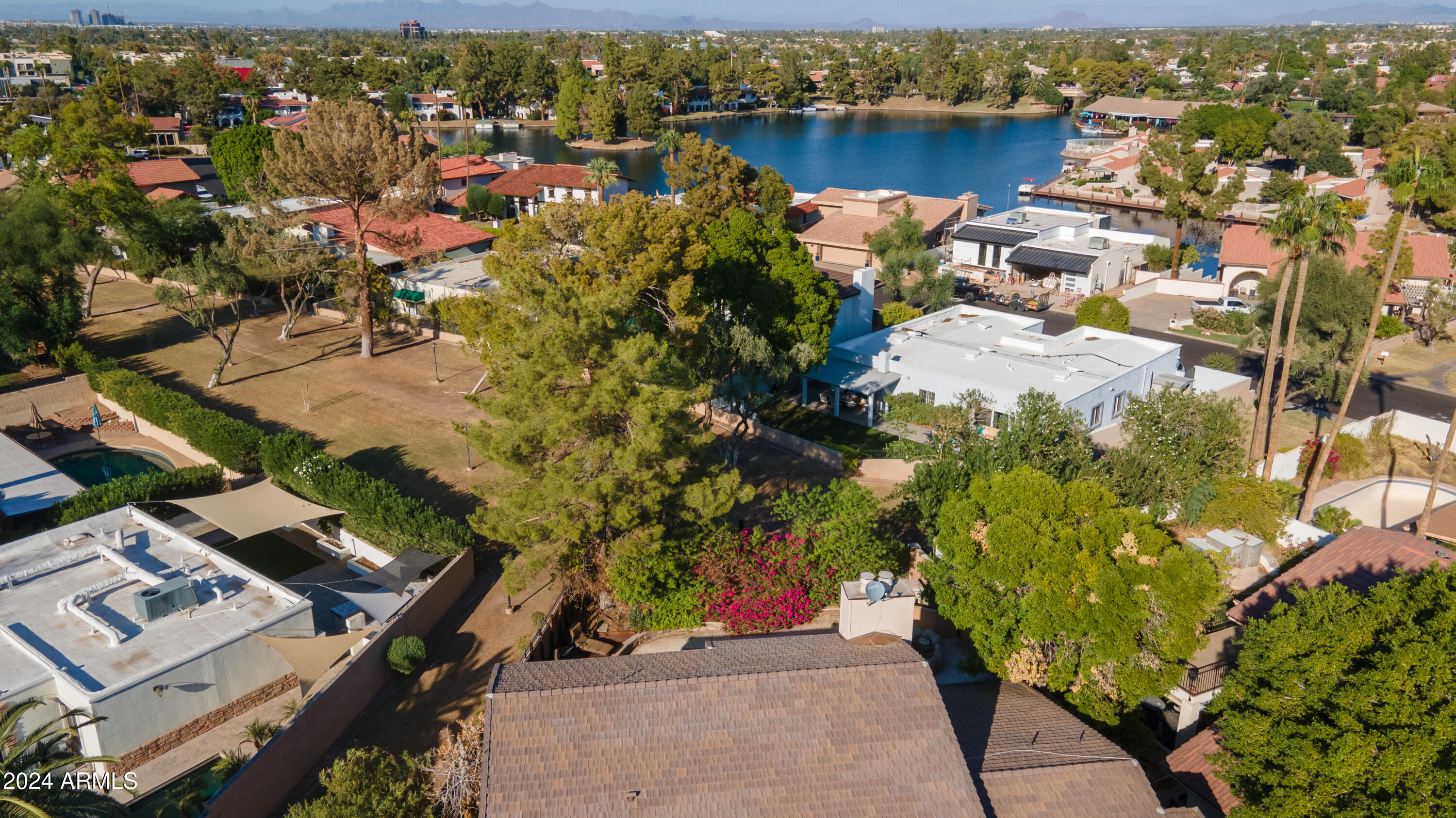 1070 E SANDPIPER Drive
