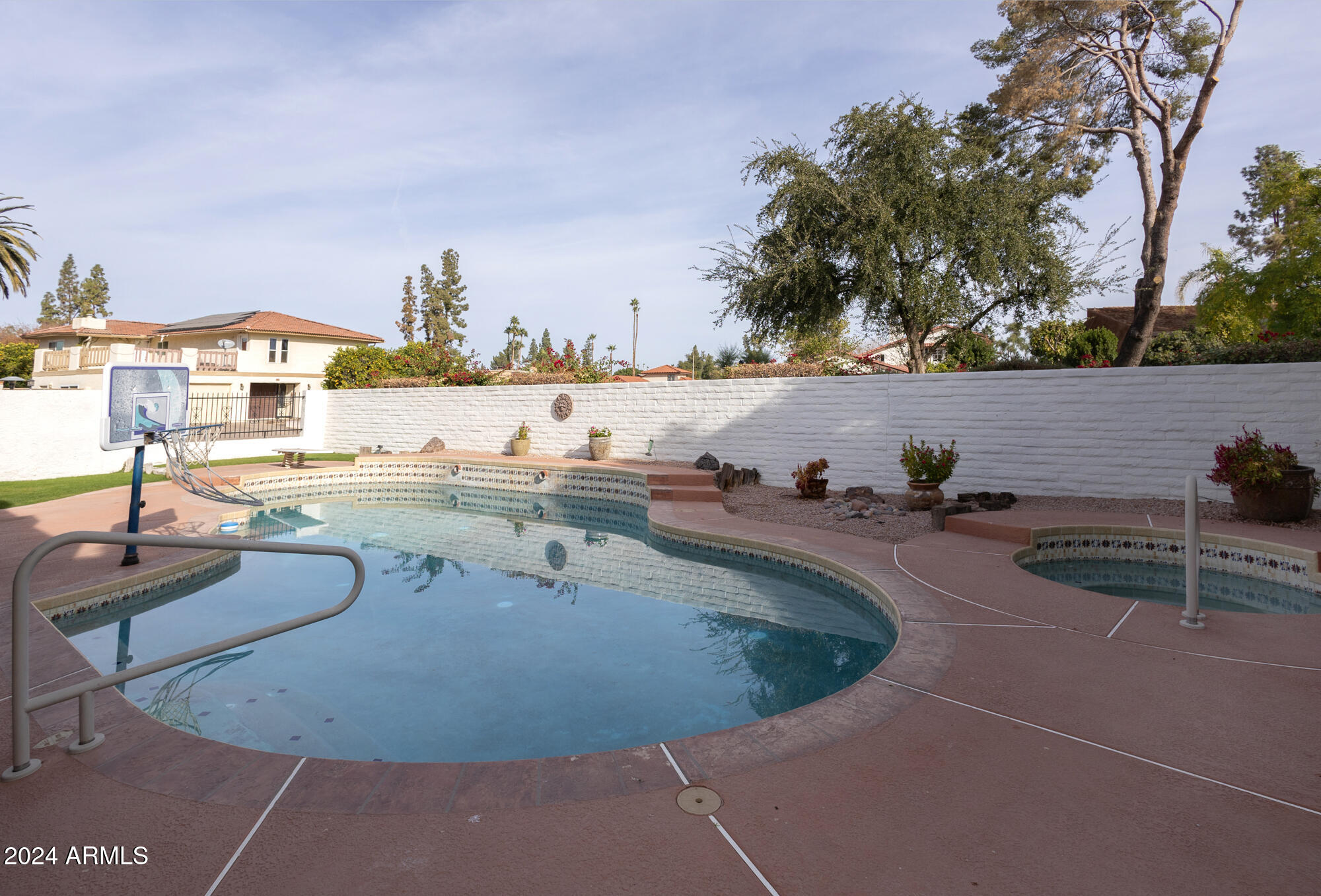 1302 E STEAMBOAT BEND Drive
