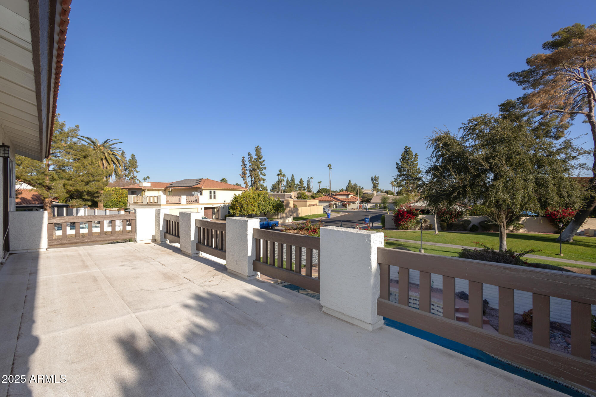 1302 E STEAMBOAT BEND Drive