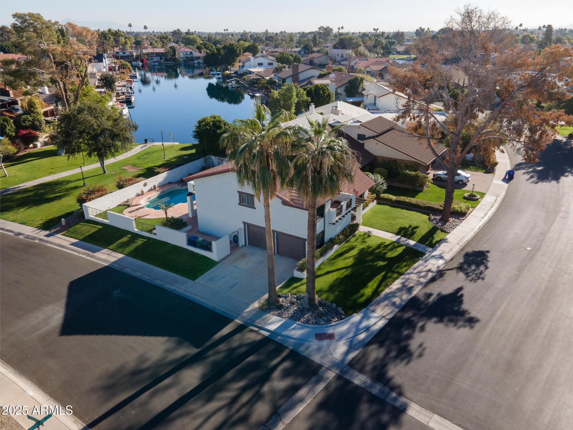 1302 E STEAMBOAT BEND Drive