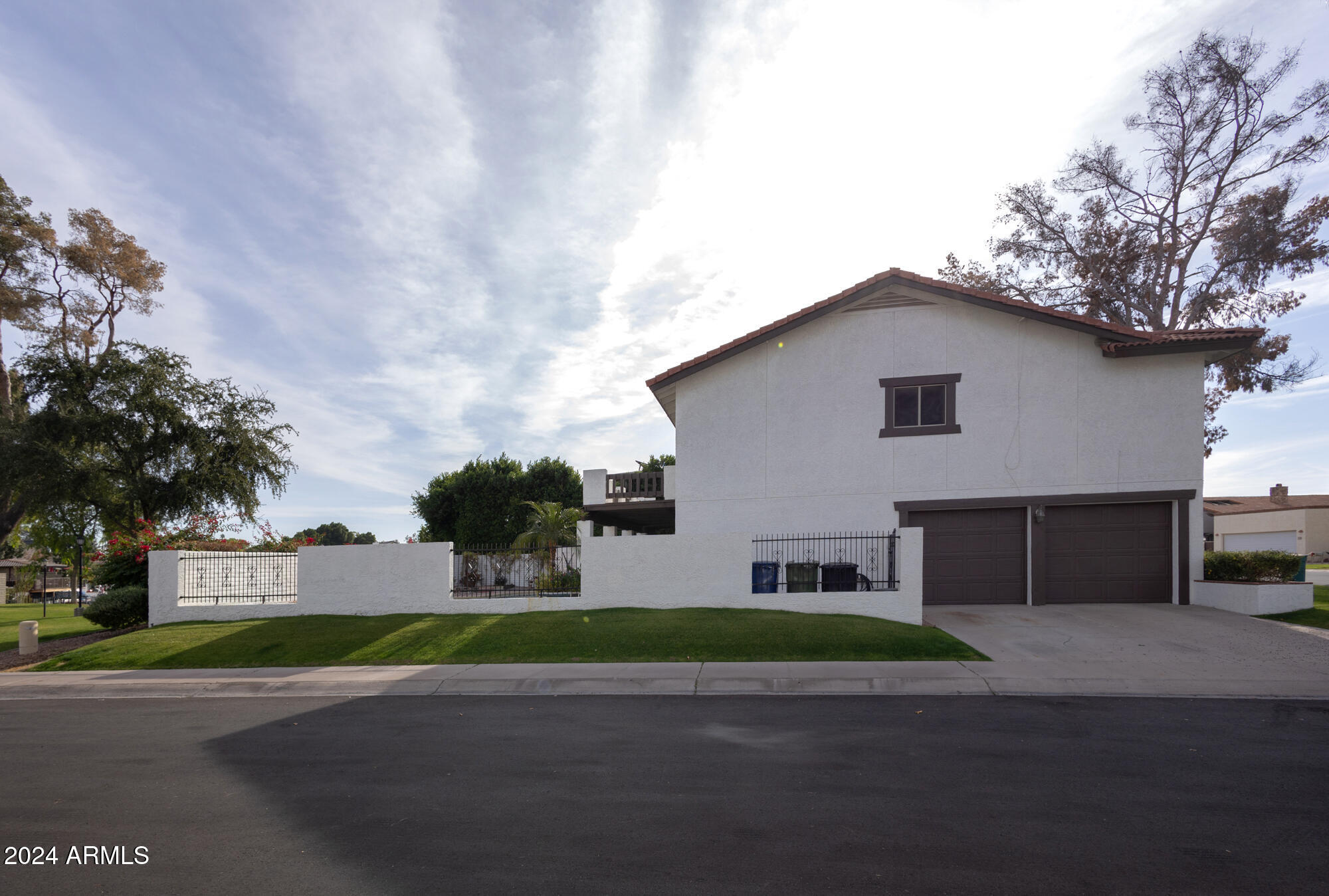 1302 E STEAMBOAT BEND Drive