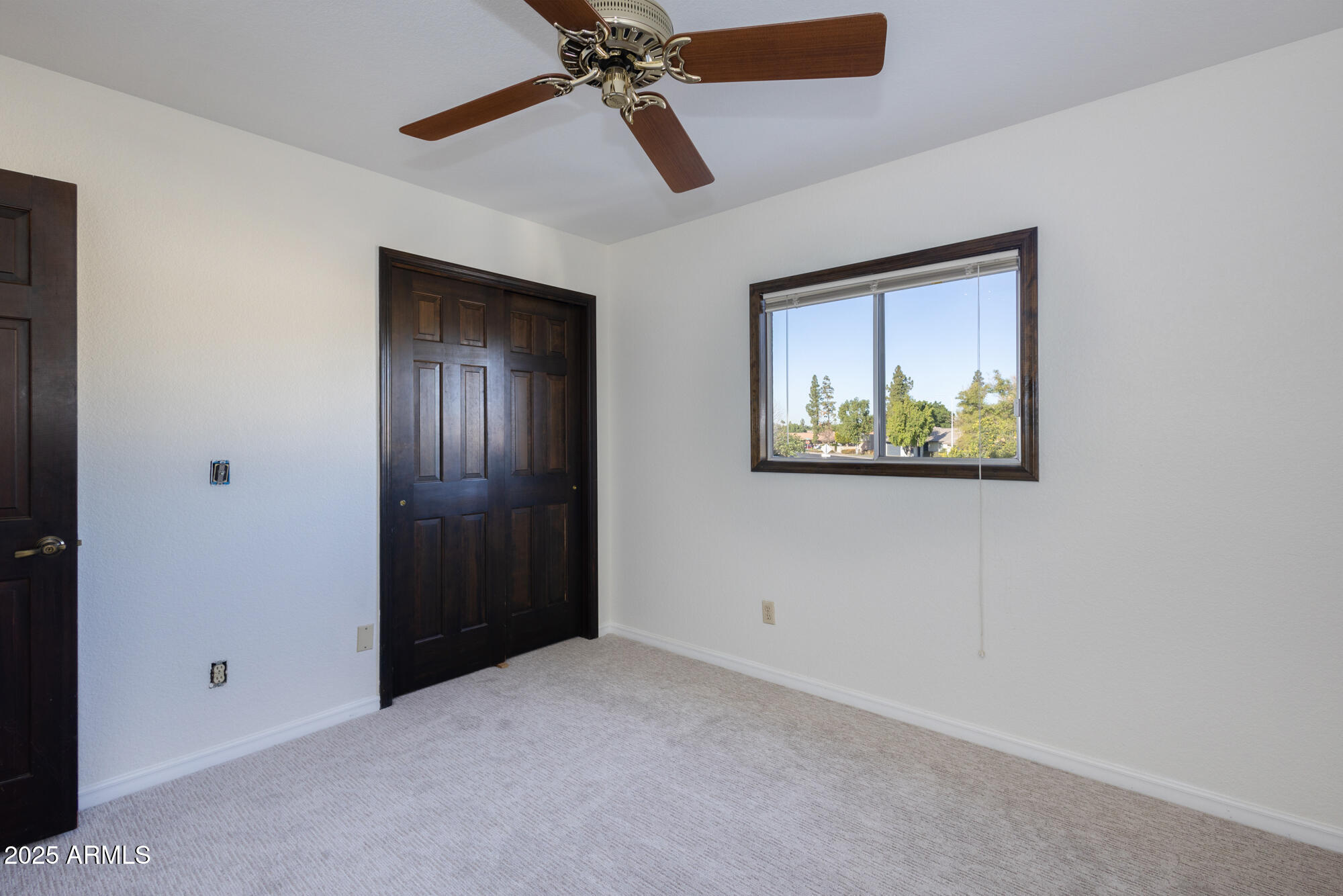 1302 E STEAMBOAT BEND Drive
