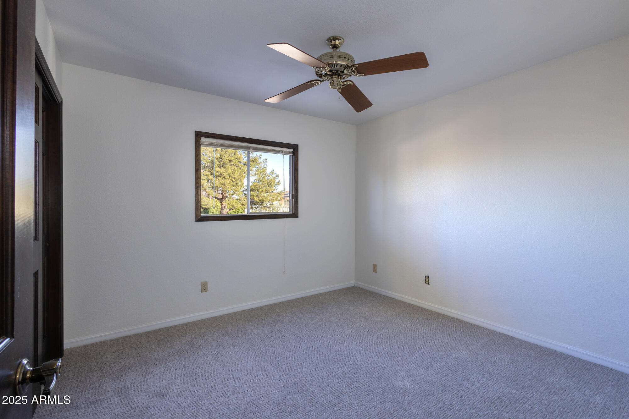 1302 E STEAMBOAT BEND Drive
