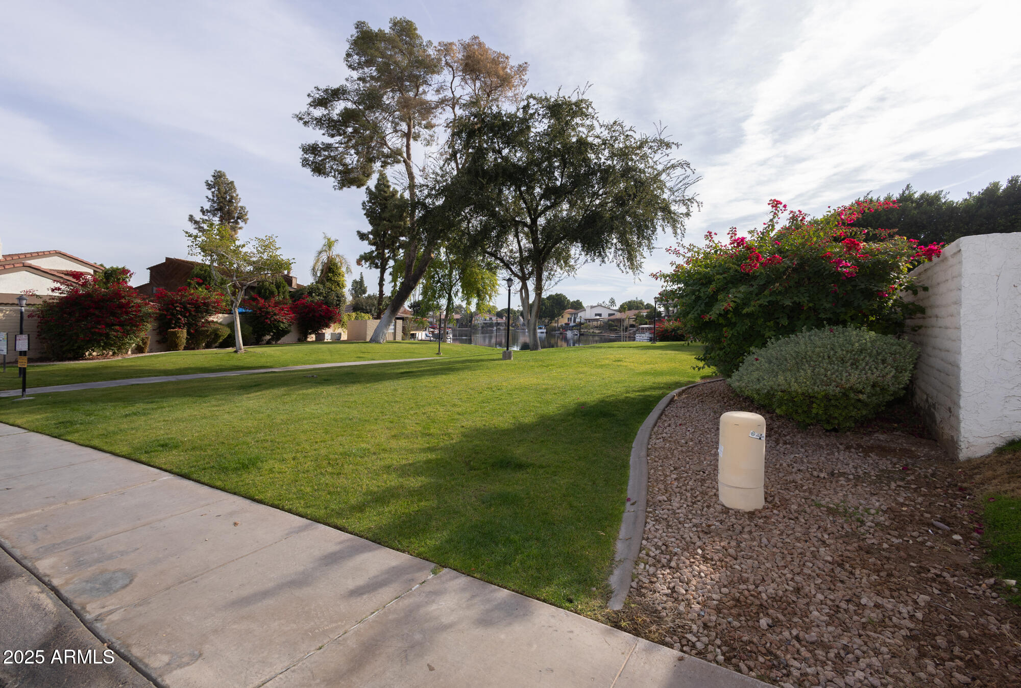 1302 E STEAMBOAT BEND Drive