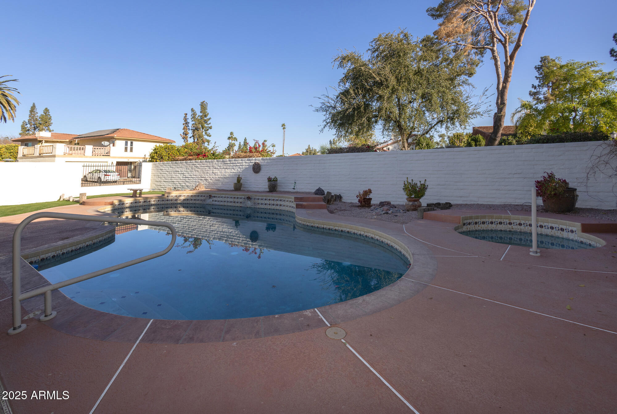 1302 E STEAMBOAT BEND Drive