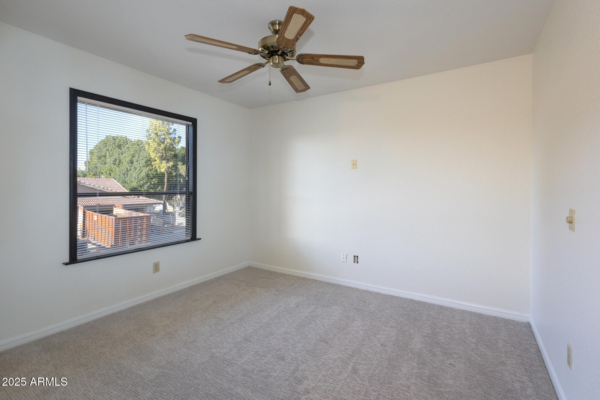 1302 E STEAMBOAT BEND Drive
