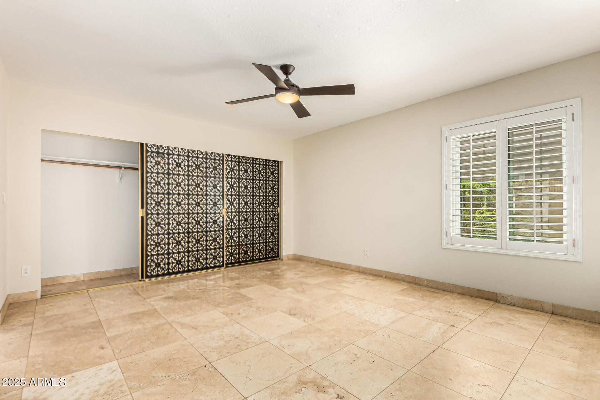 931 E EVENINGSTAR Lane