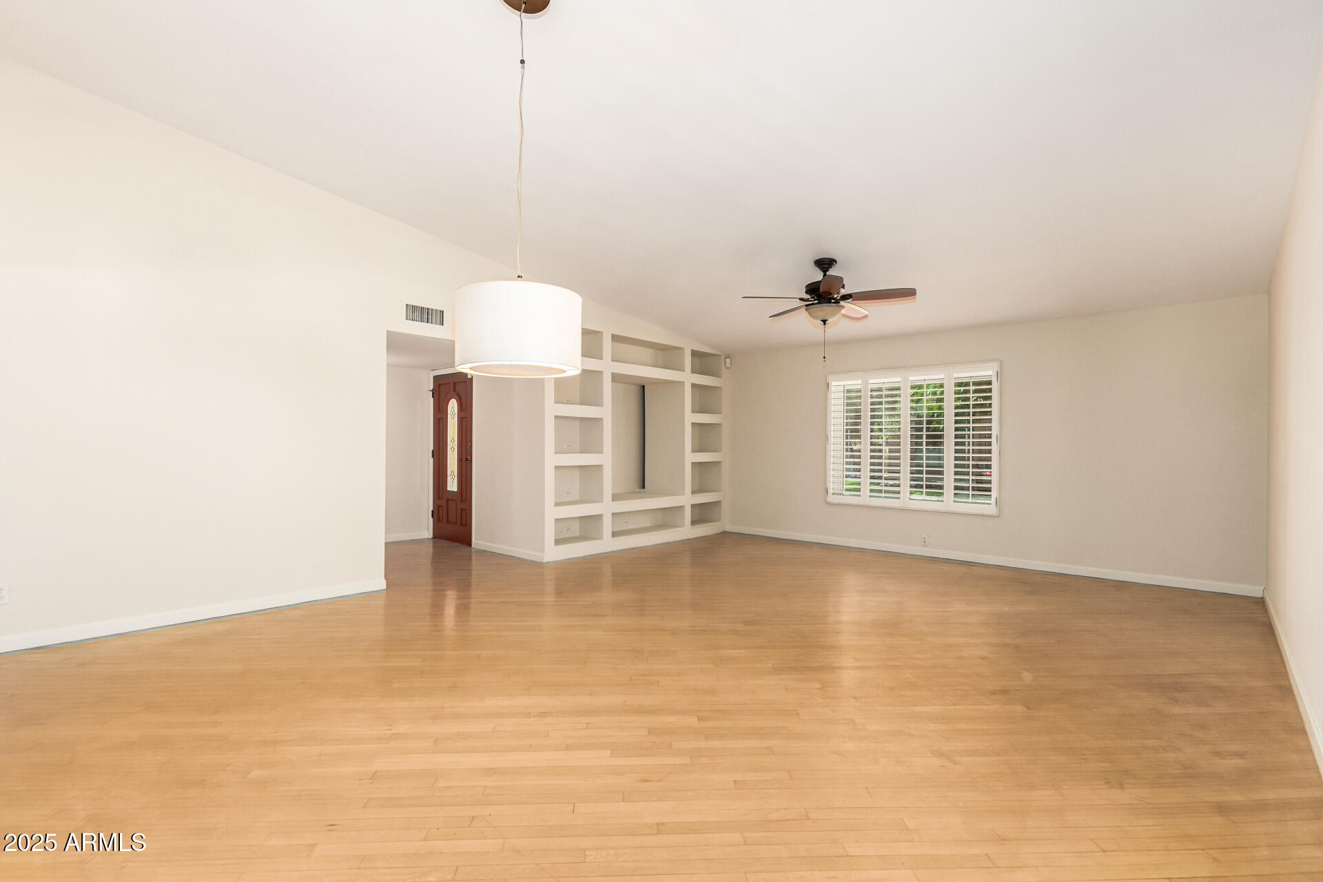 931 E EVENINGSTAR Lane