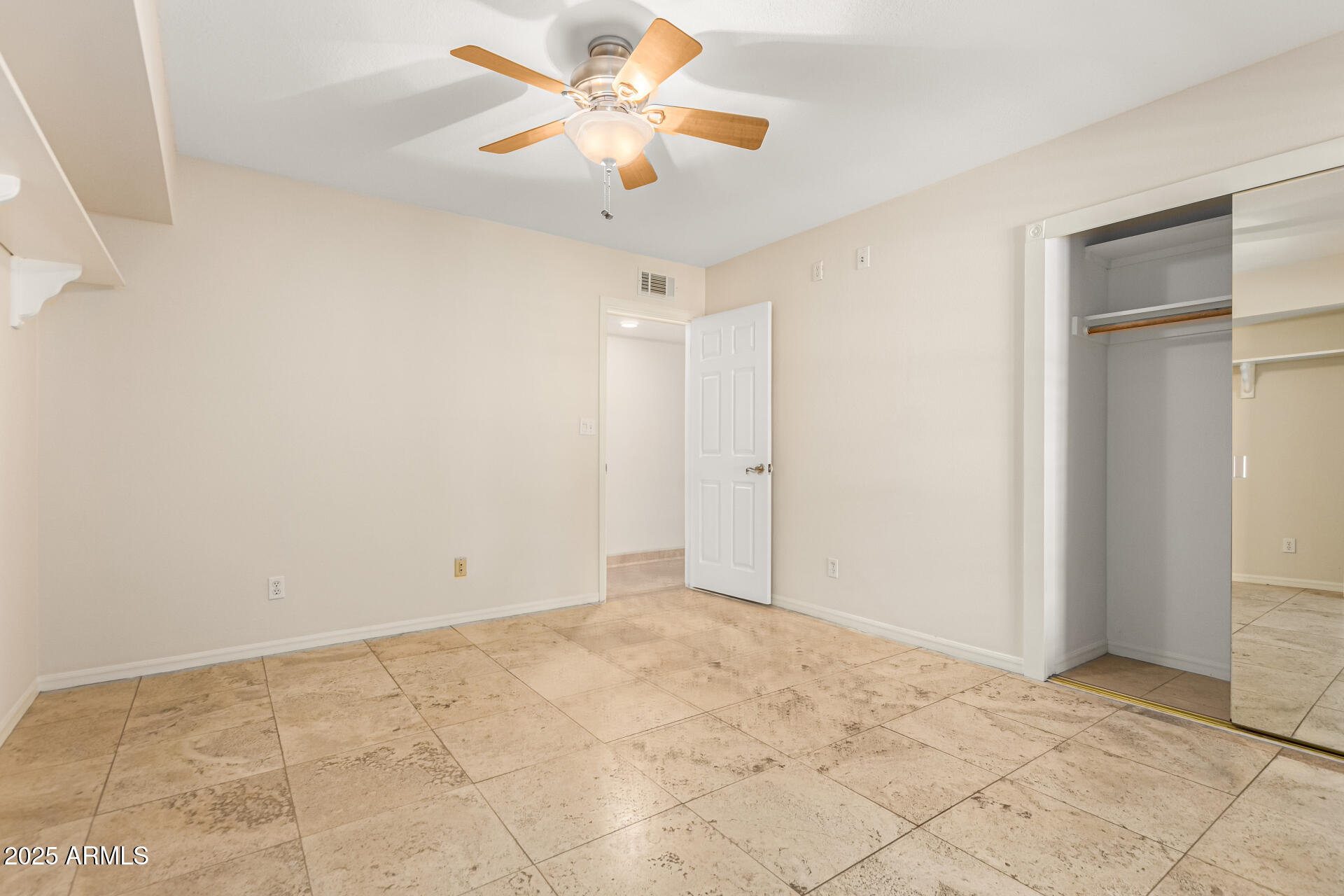 931 E EVENINGSTAR Lane