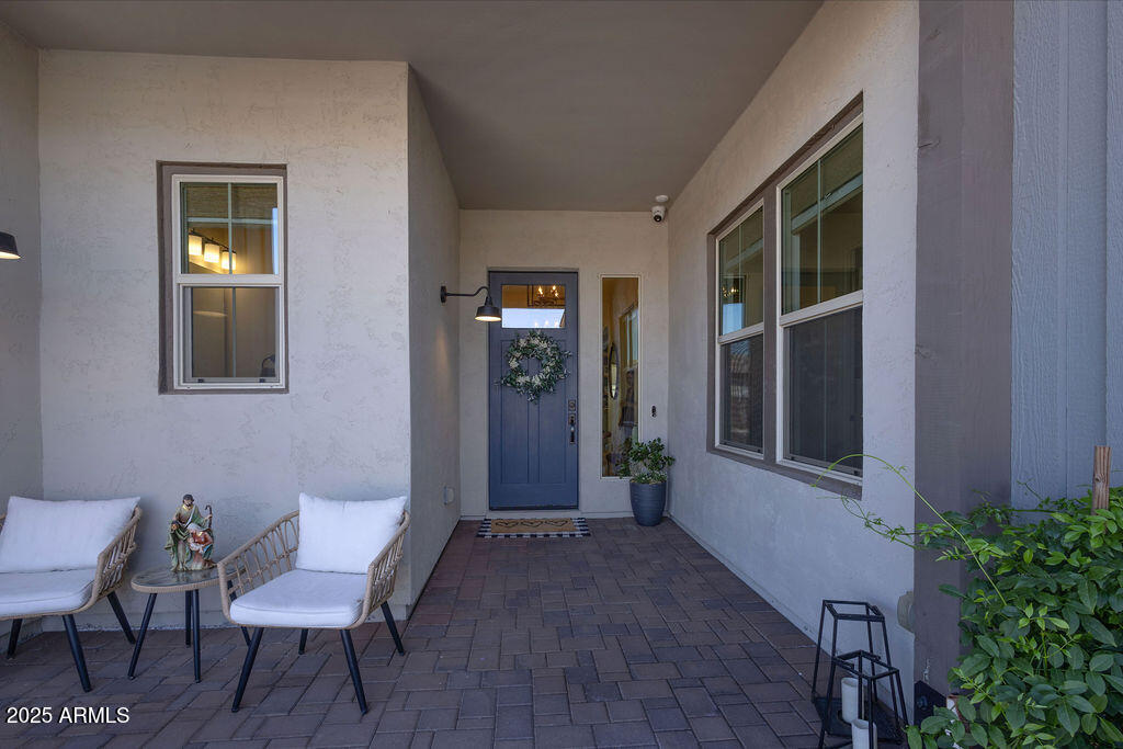 3429 E CONSTANCE Way