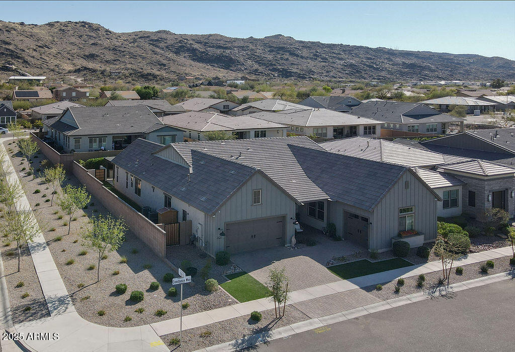 3429 E CONSTANCE Way