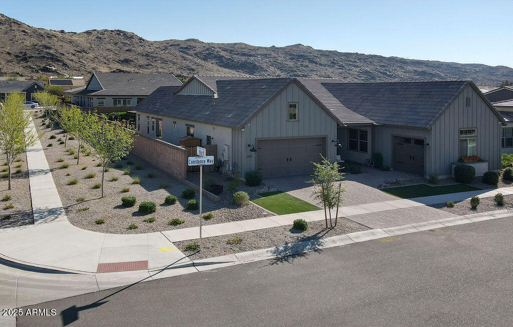 3429 E CONSTANCE Way