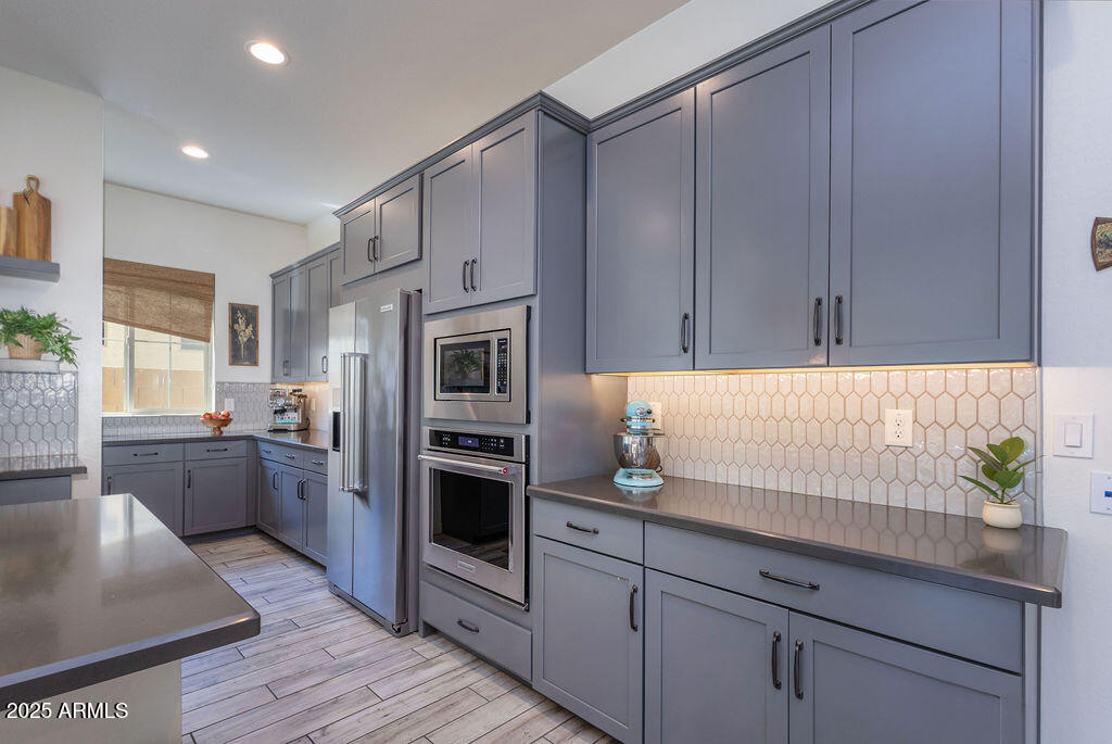 3429 E CONSTANCE Way