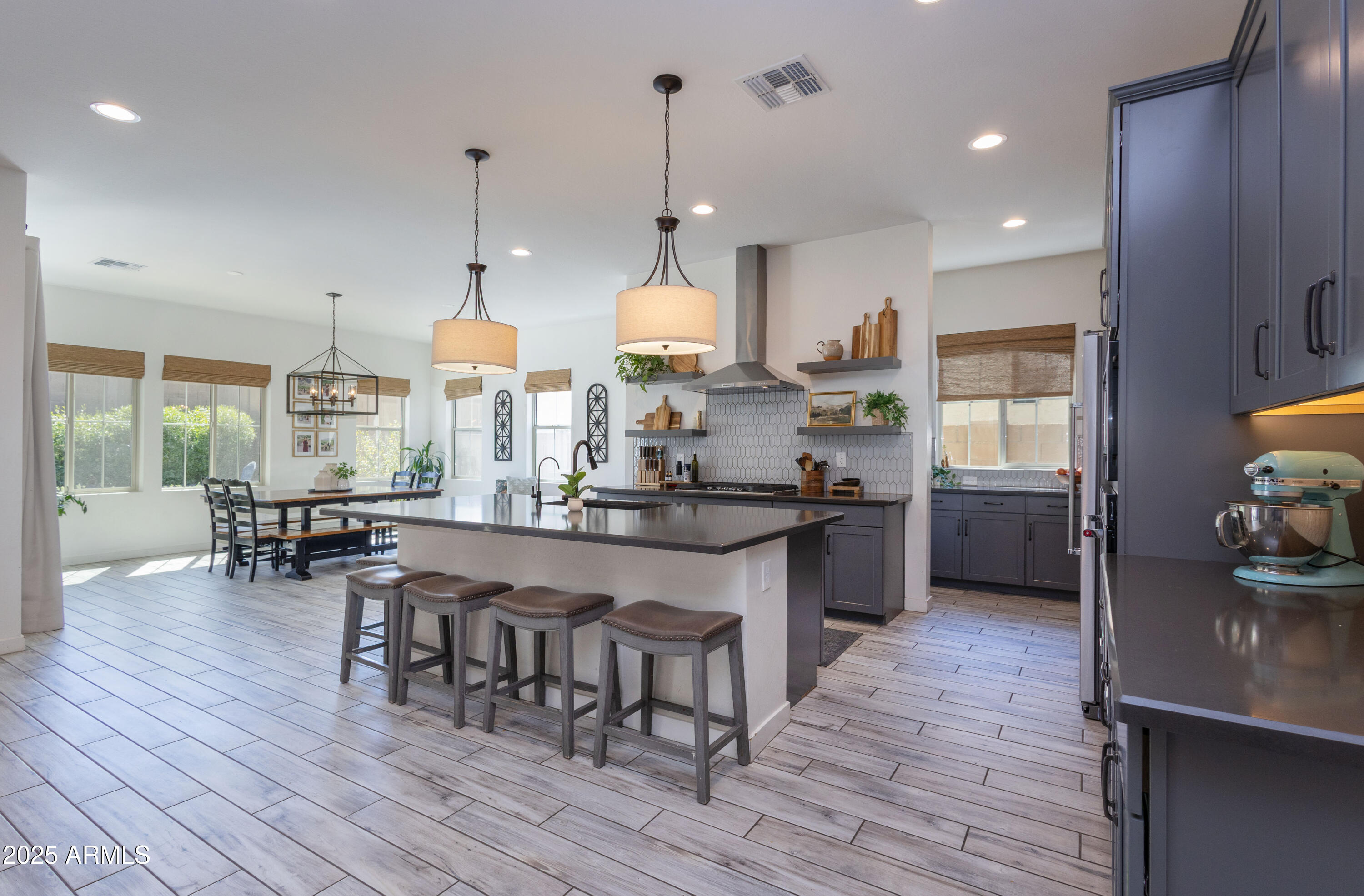 3429 E CONSTANCE Way