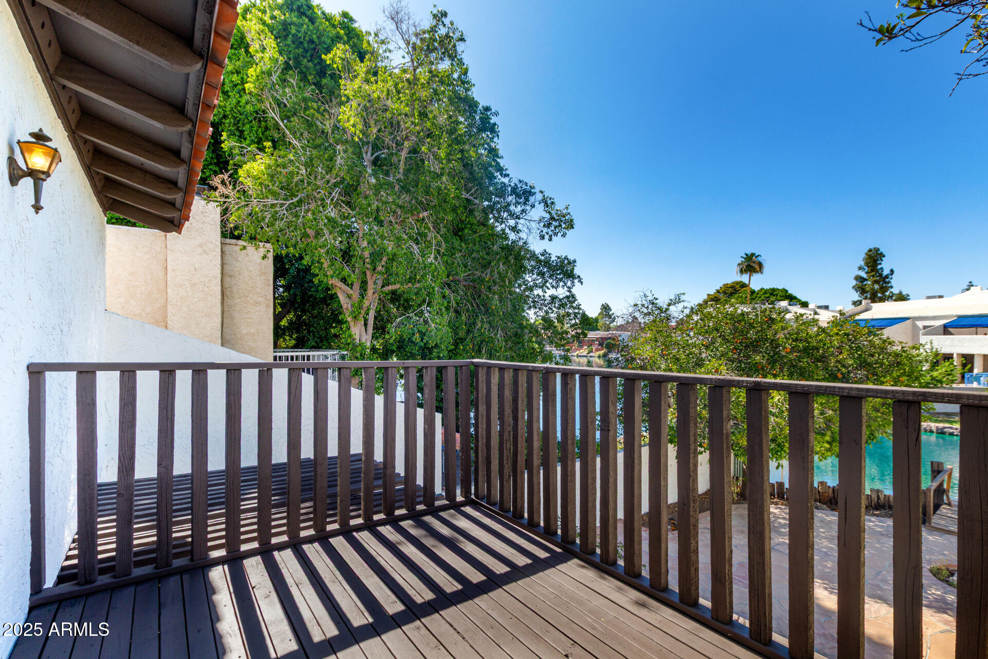 1134 E DRIFTWOOD Drive