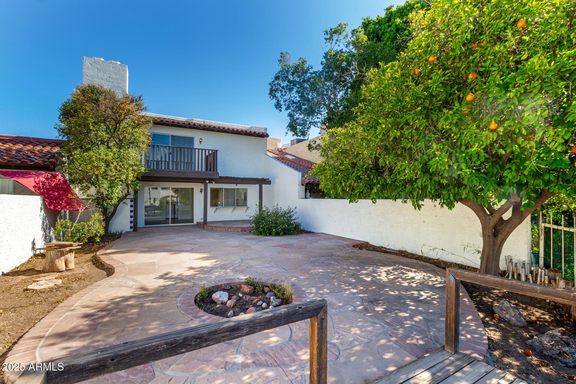 1134 E DRIFTWOOD Drive
