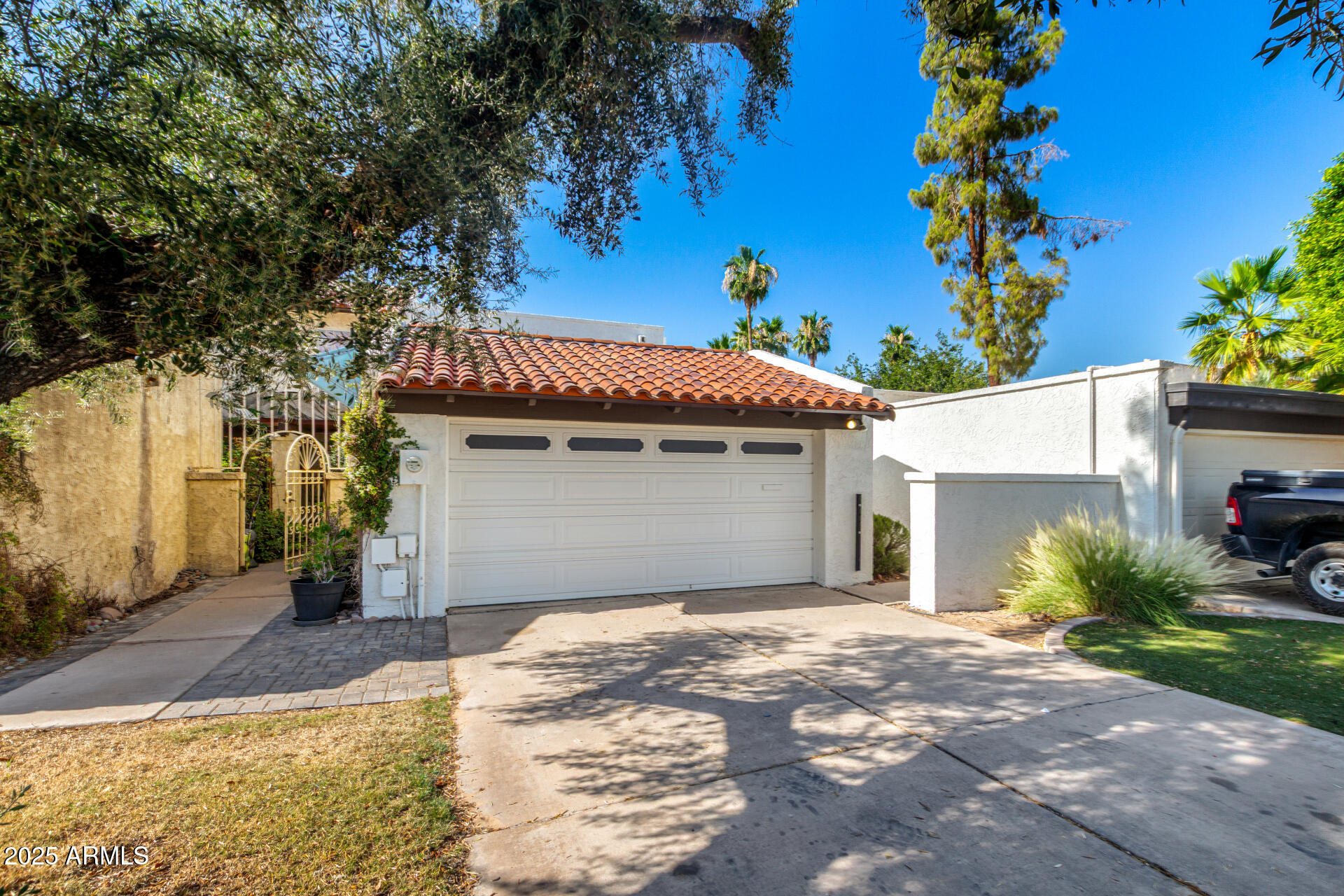 1134 E DRIFTWOOD Drive