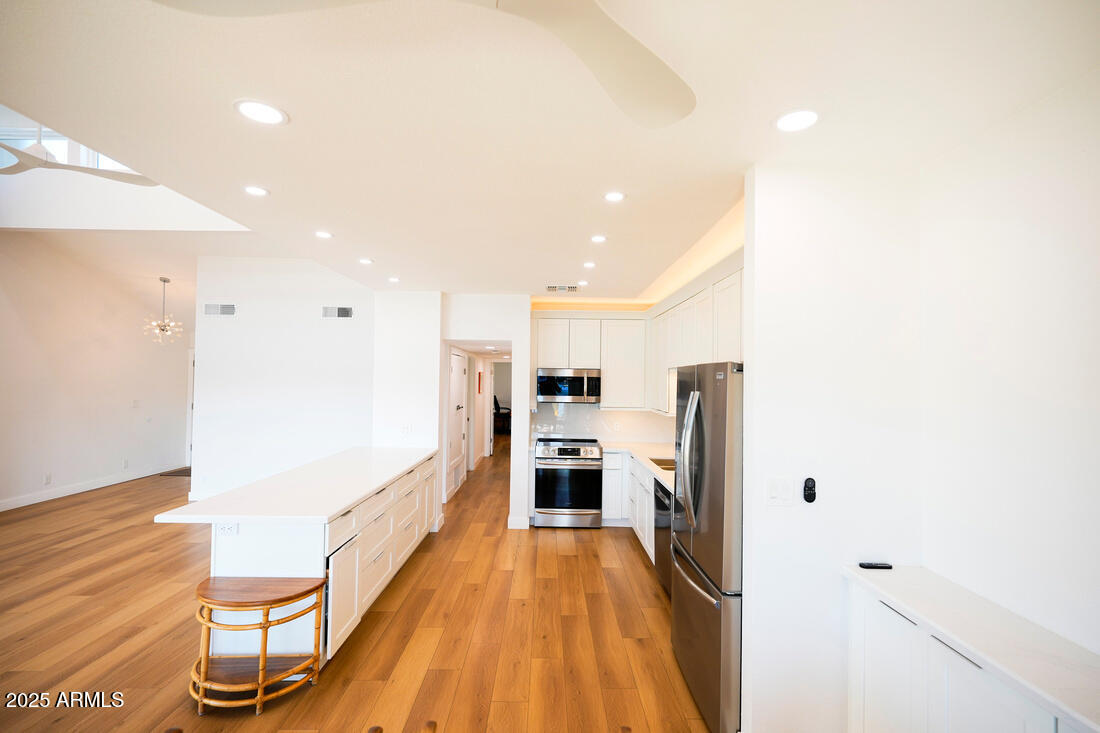 5430 S CLAMBAKE BAY Court