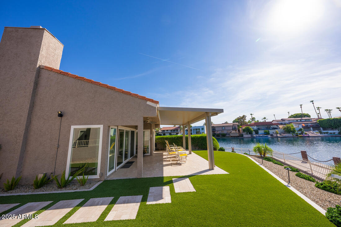 5430 S CLAMBAKE BAY Court