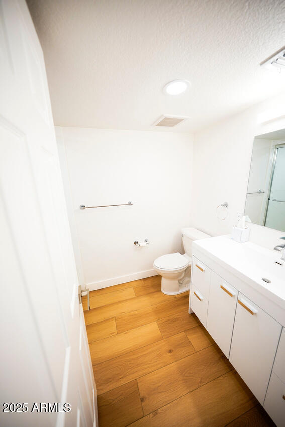 5430 S CLAMBAKE BAY Court