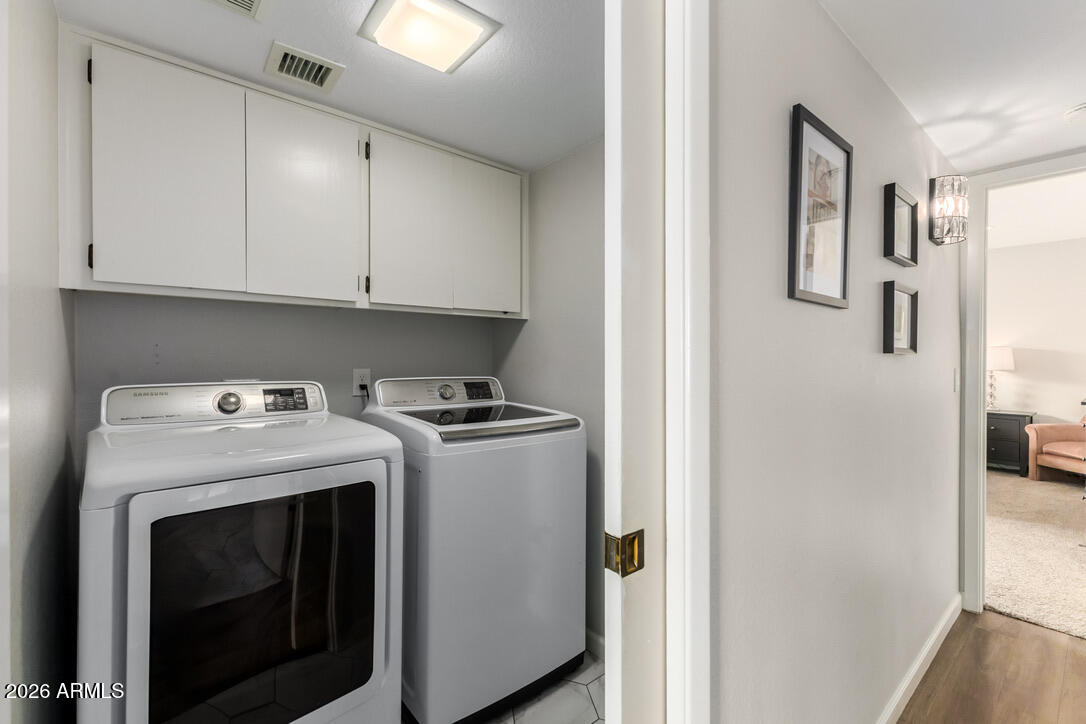 1500 E EDGEWATER Drive