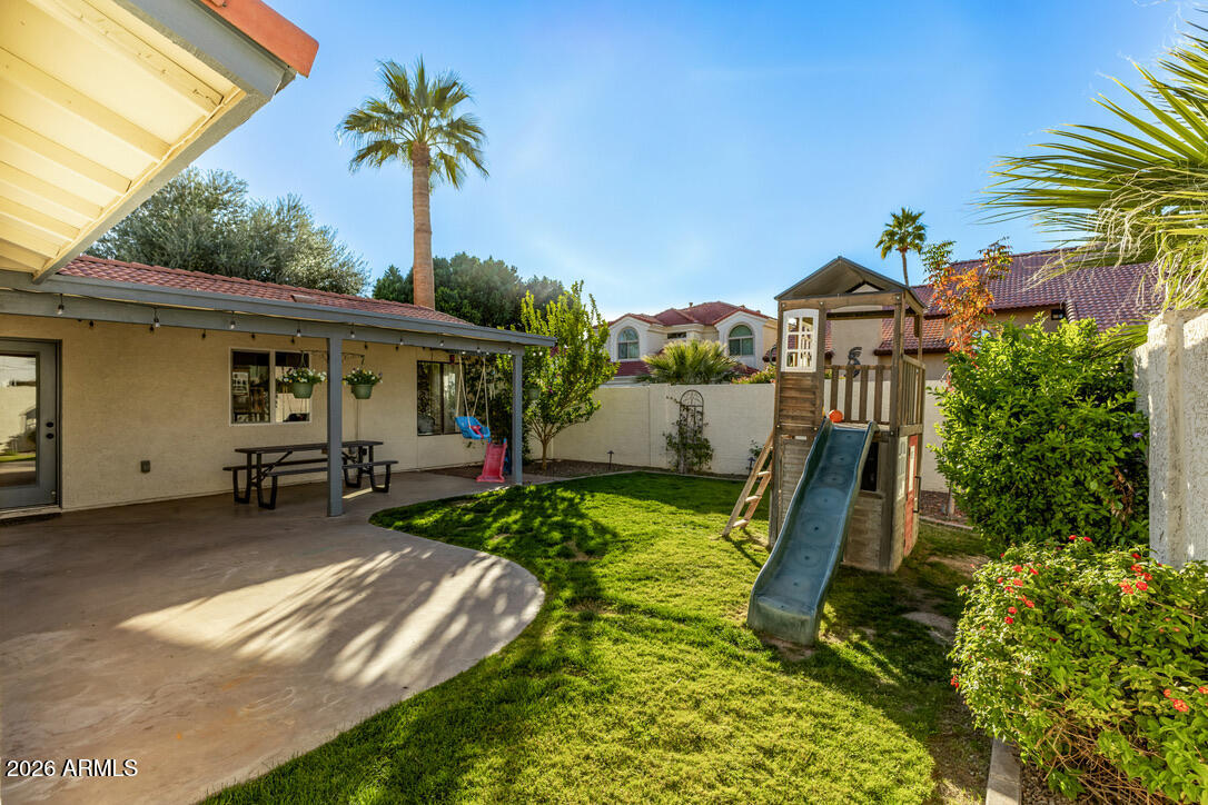 1500 E EDGEWATER Drive