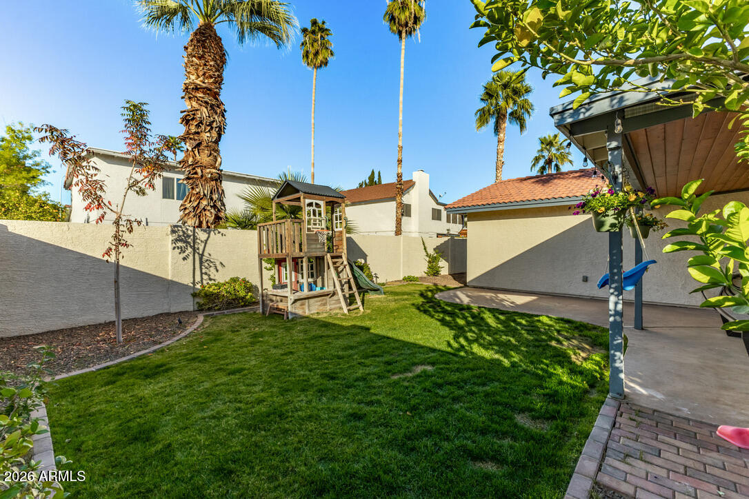 1500 E EDGEWATER Drive