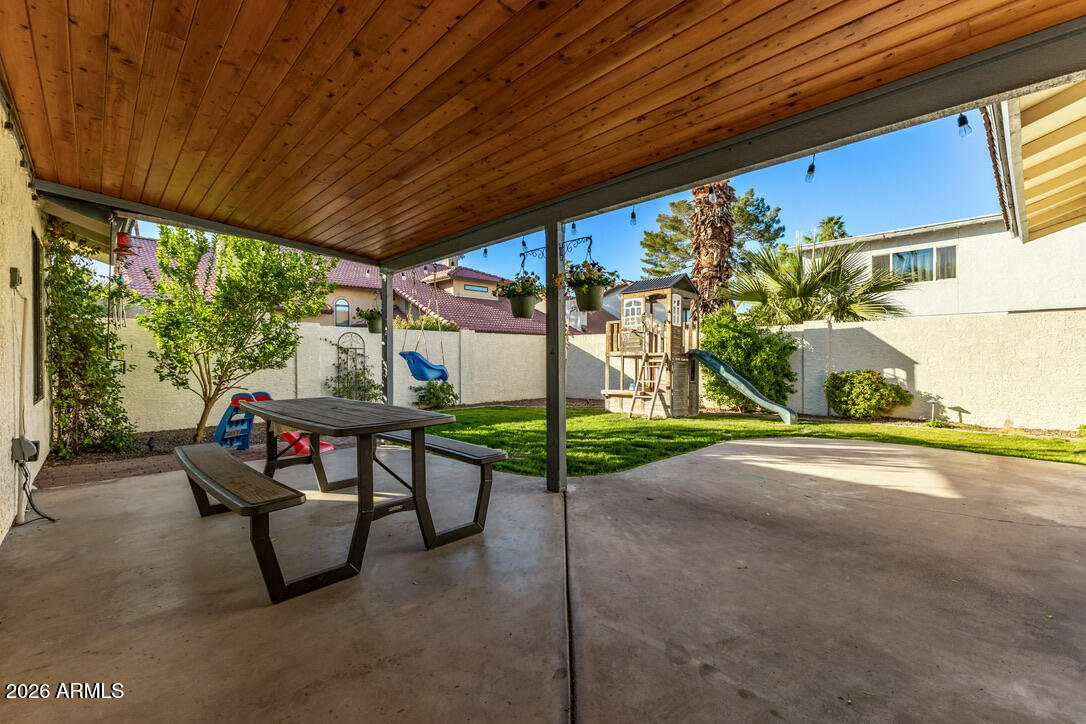 1500 E EDGEWATER Drive