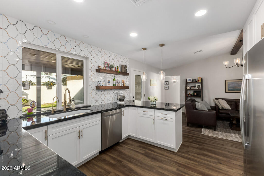 1500 E EDGEWATER Drive