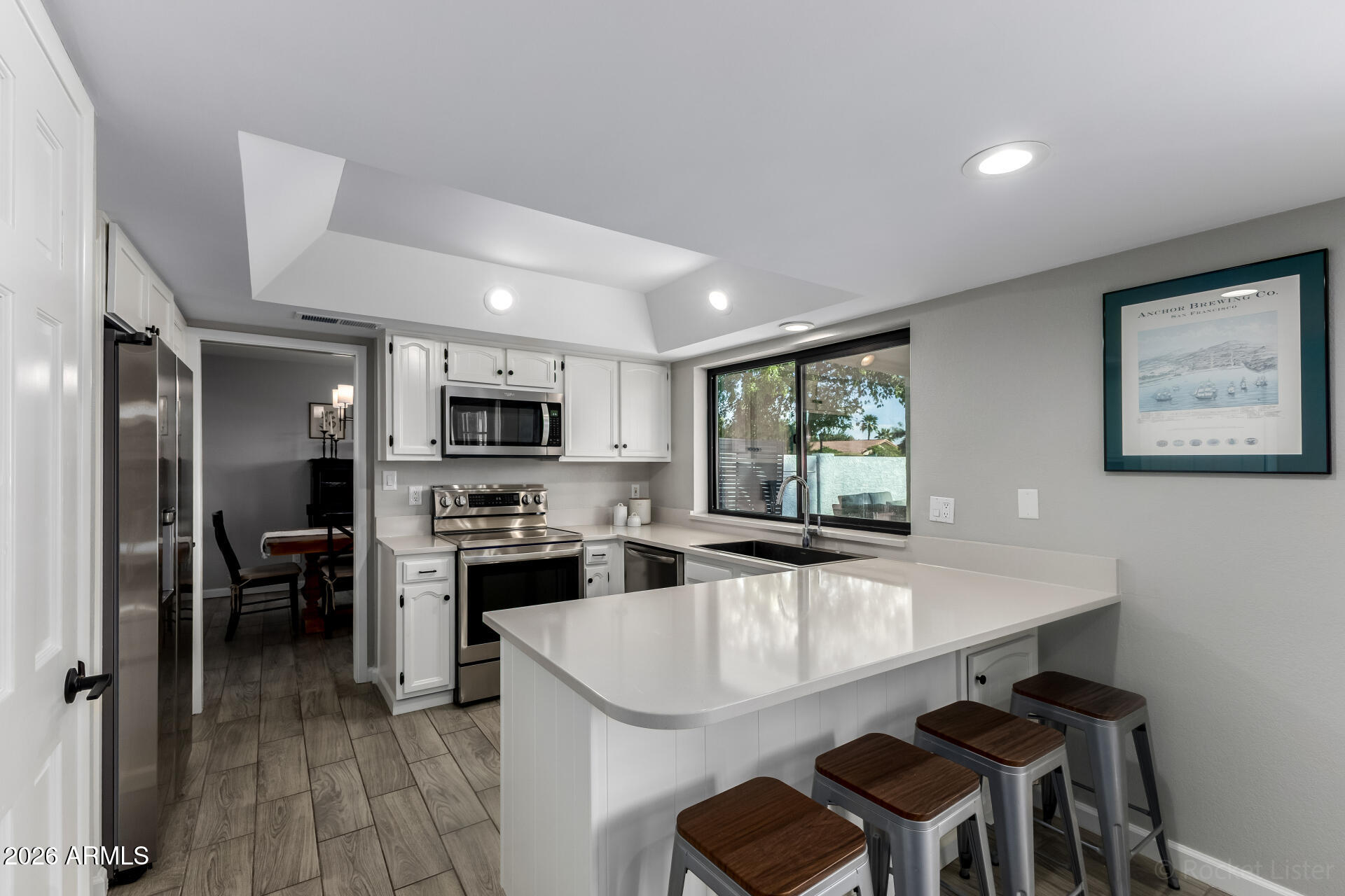 963 E DRIFTWOOD Drive