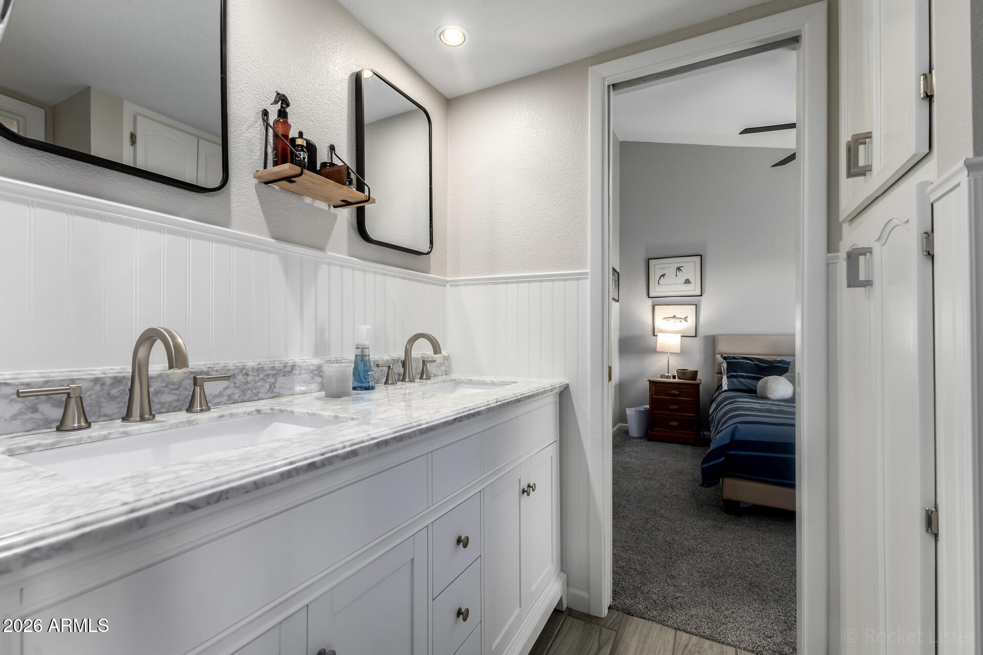 963 E DRIFTWOOD Drive