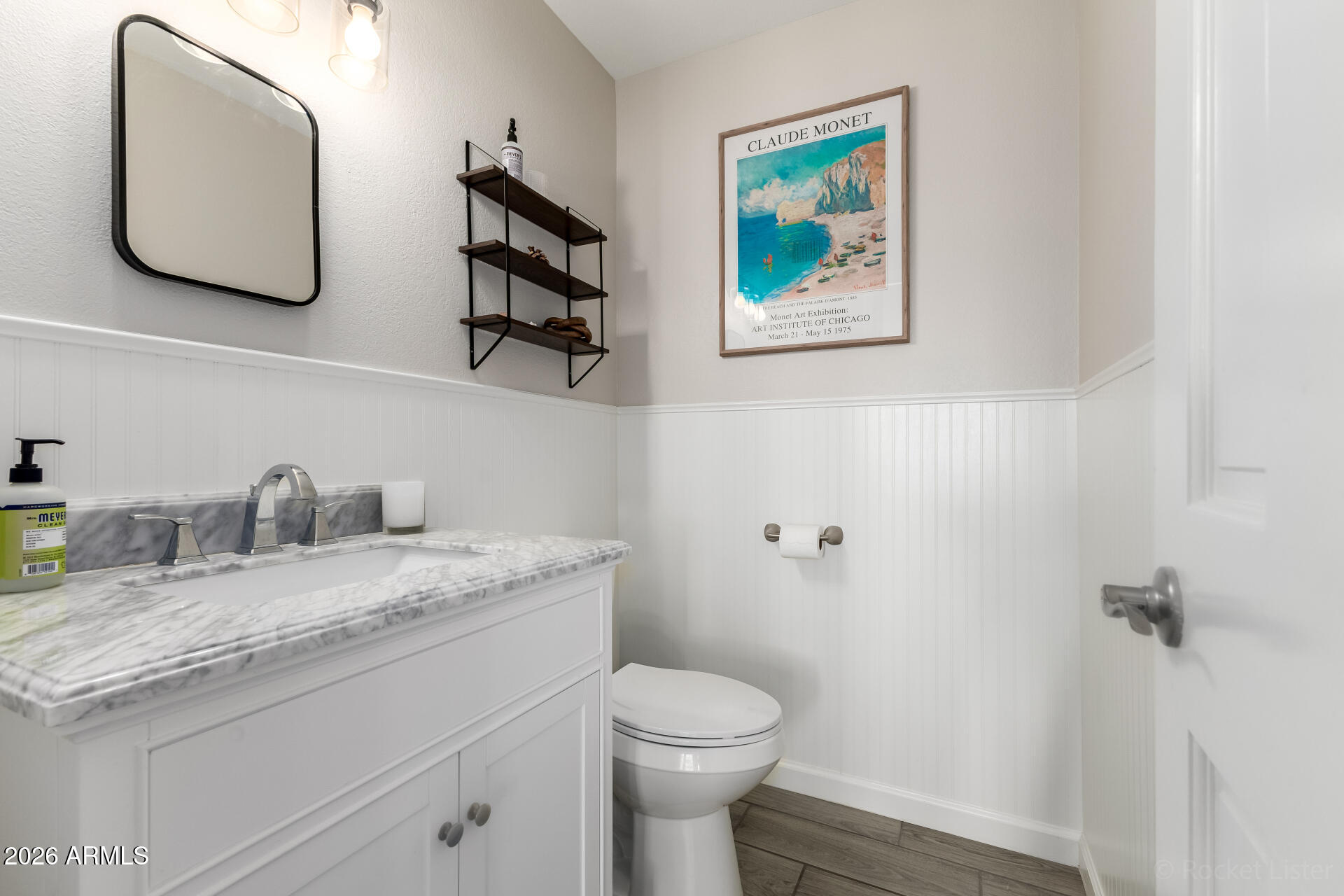 963 E DRIFTWOOD Drive