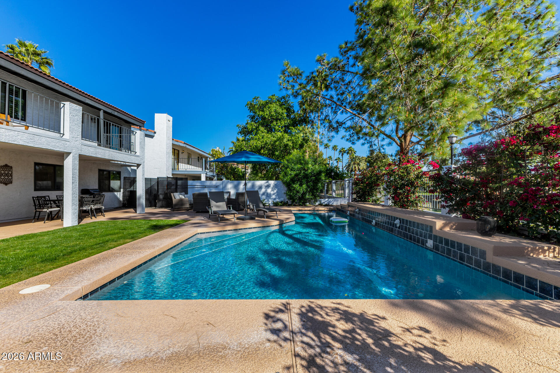 963 E DRIFTWOOD Drive