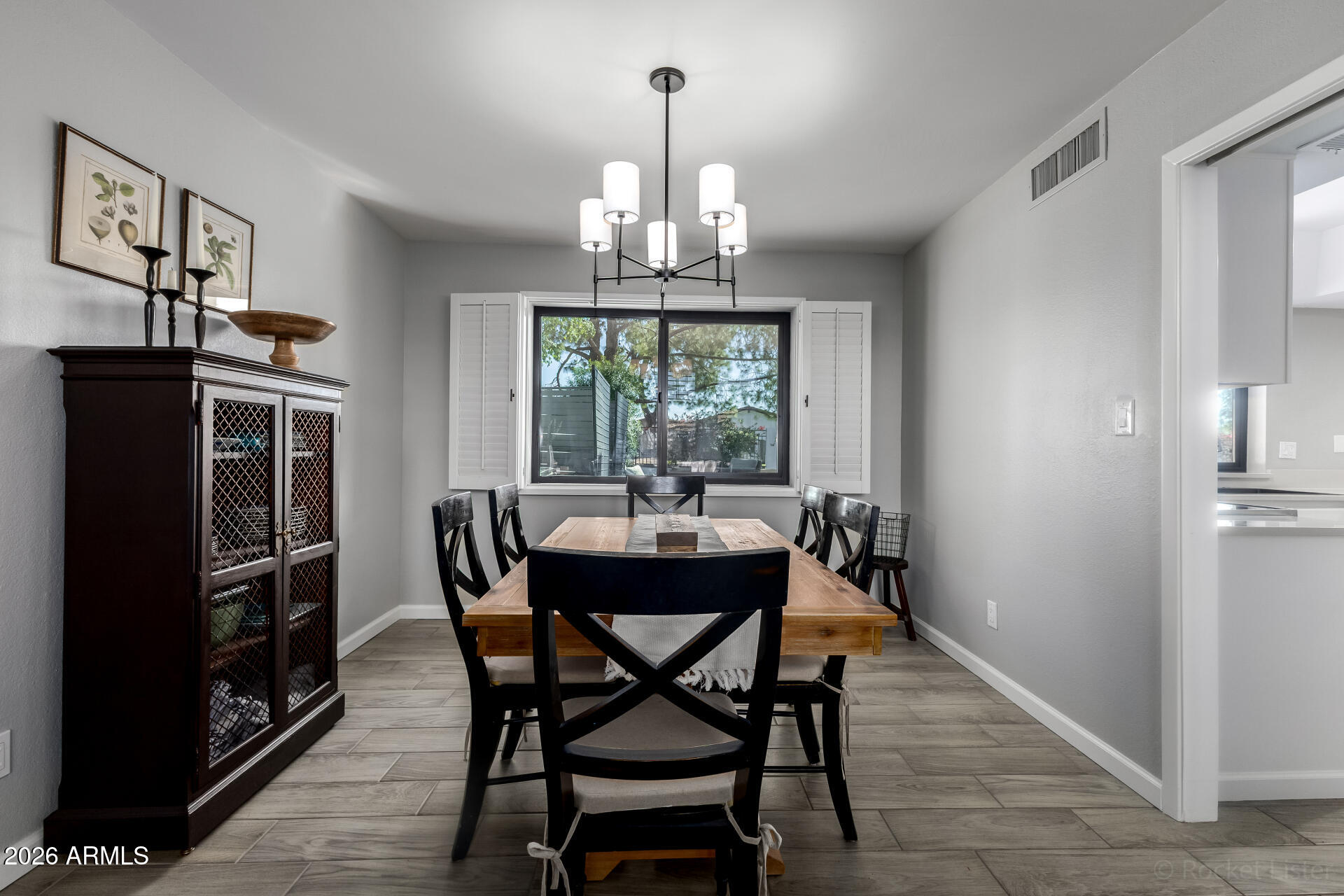 963 E DRIFTWOOD Drive