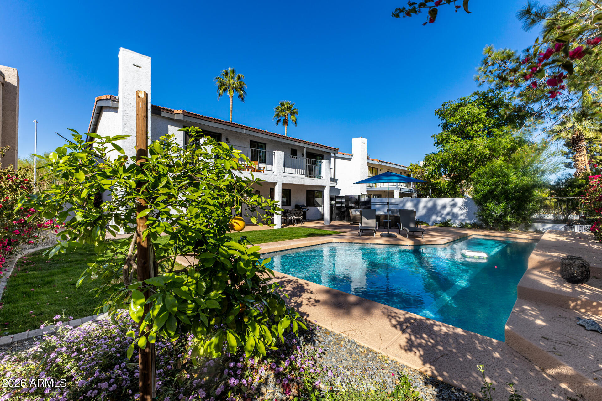 963 E DRIFTWOOD Drive