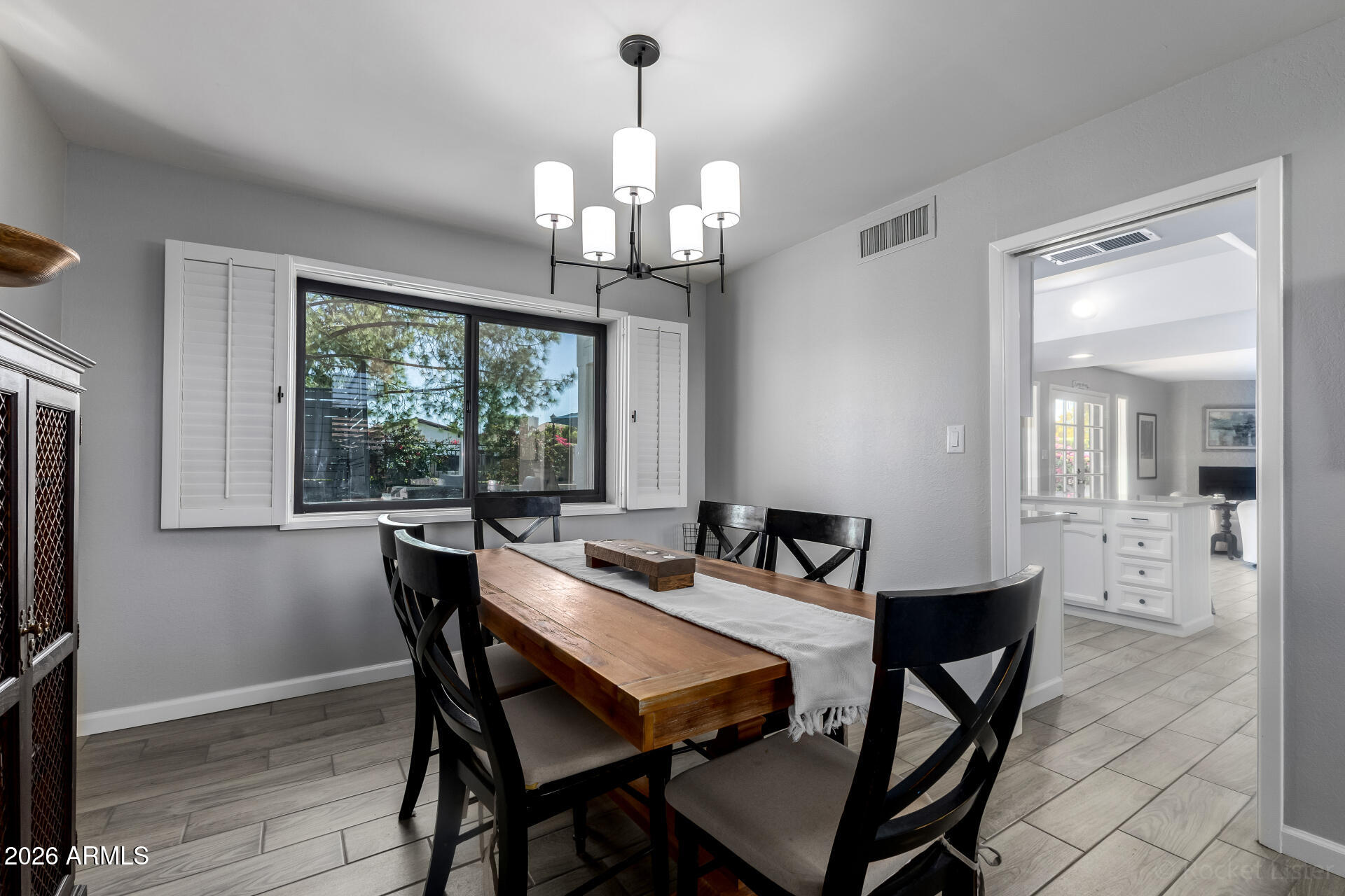 963 E DRIFTWOOD Drive