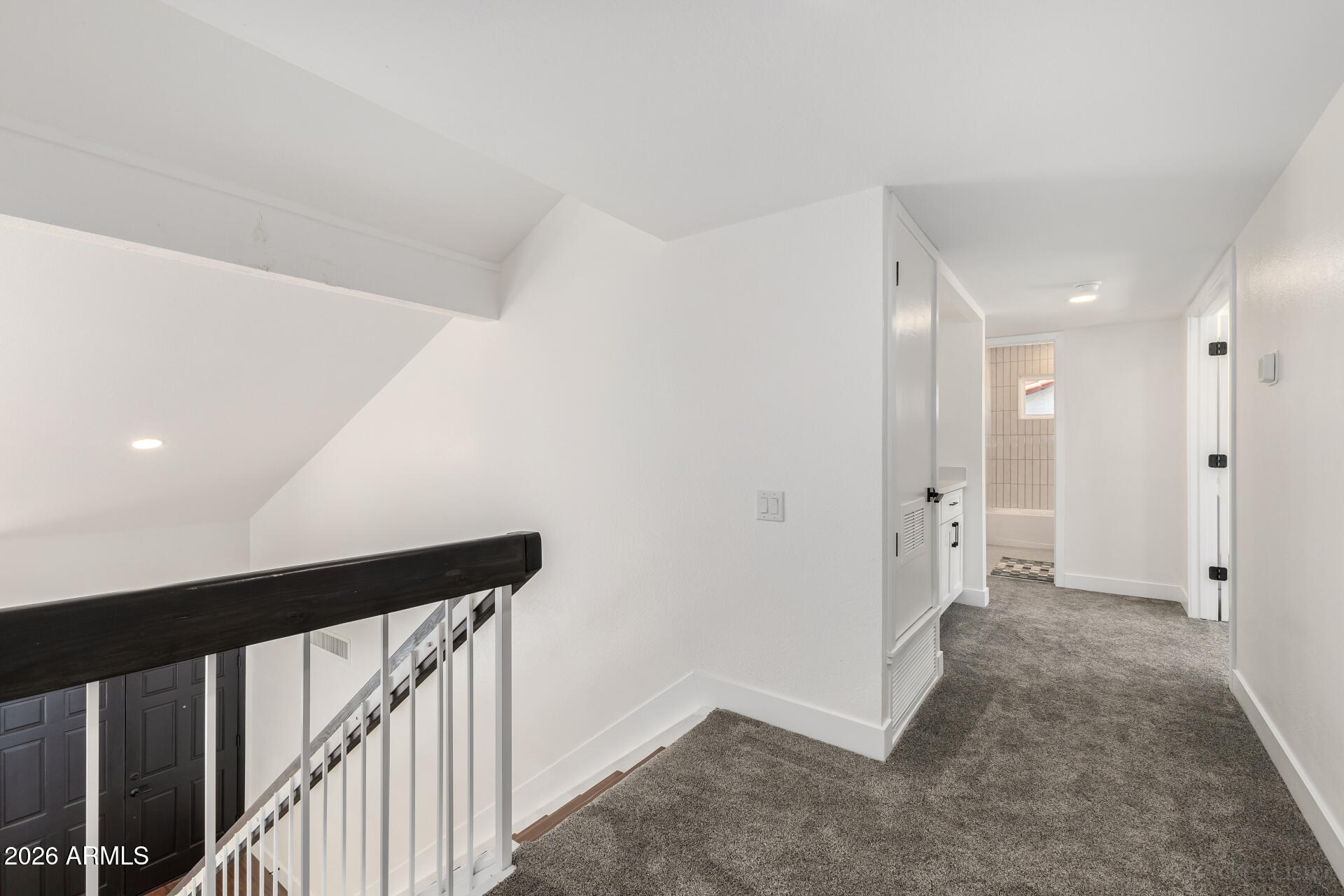 1546 E WINDJAMMER Way