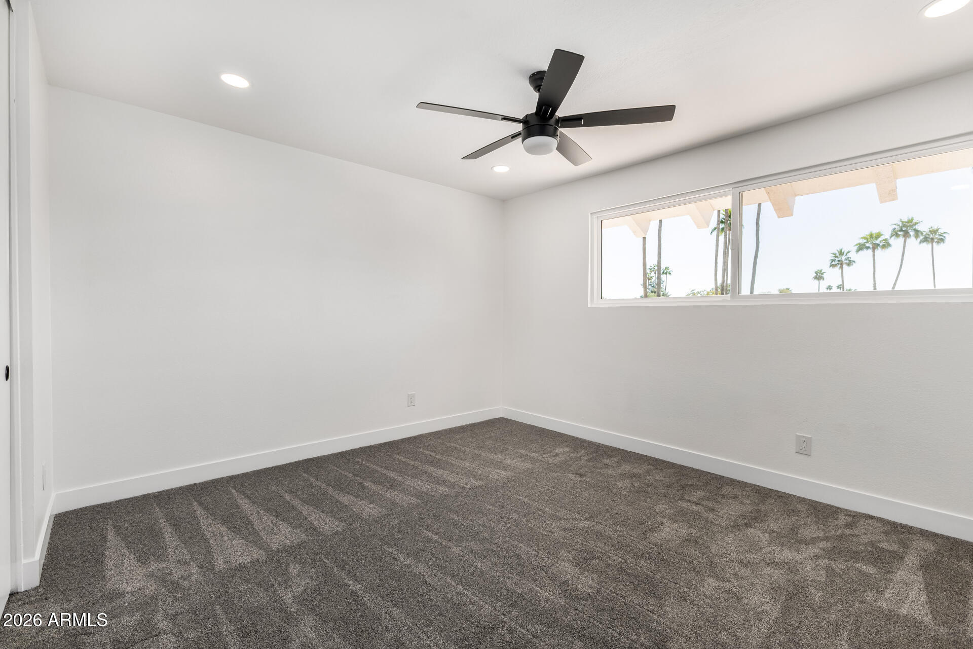 1546 E WINDJAMMER Way