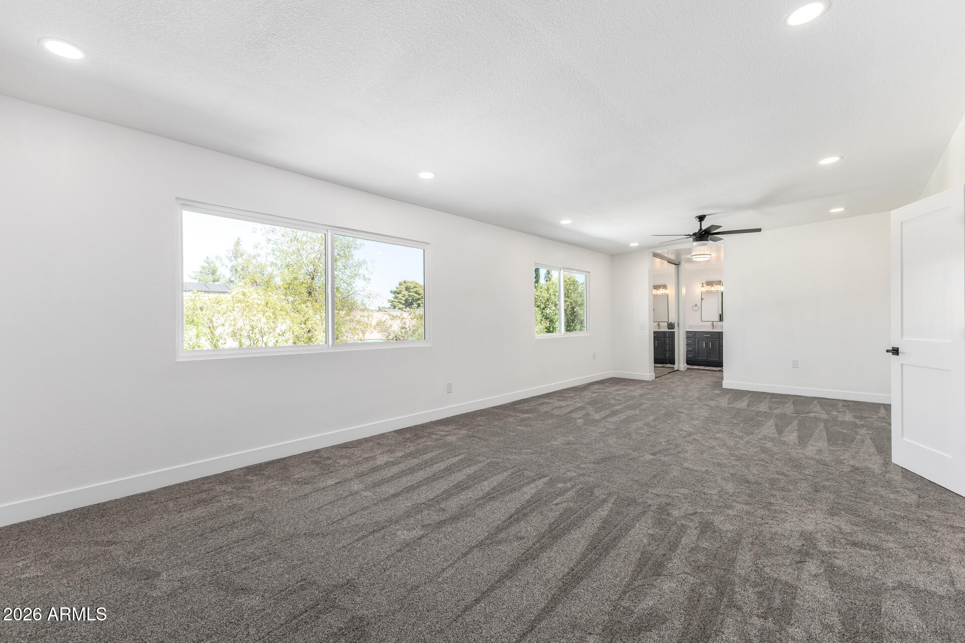 1546 E WINDJAMMER Way