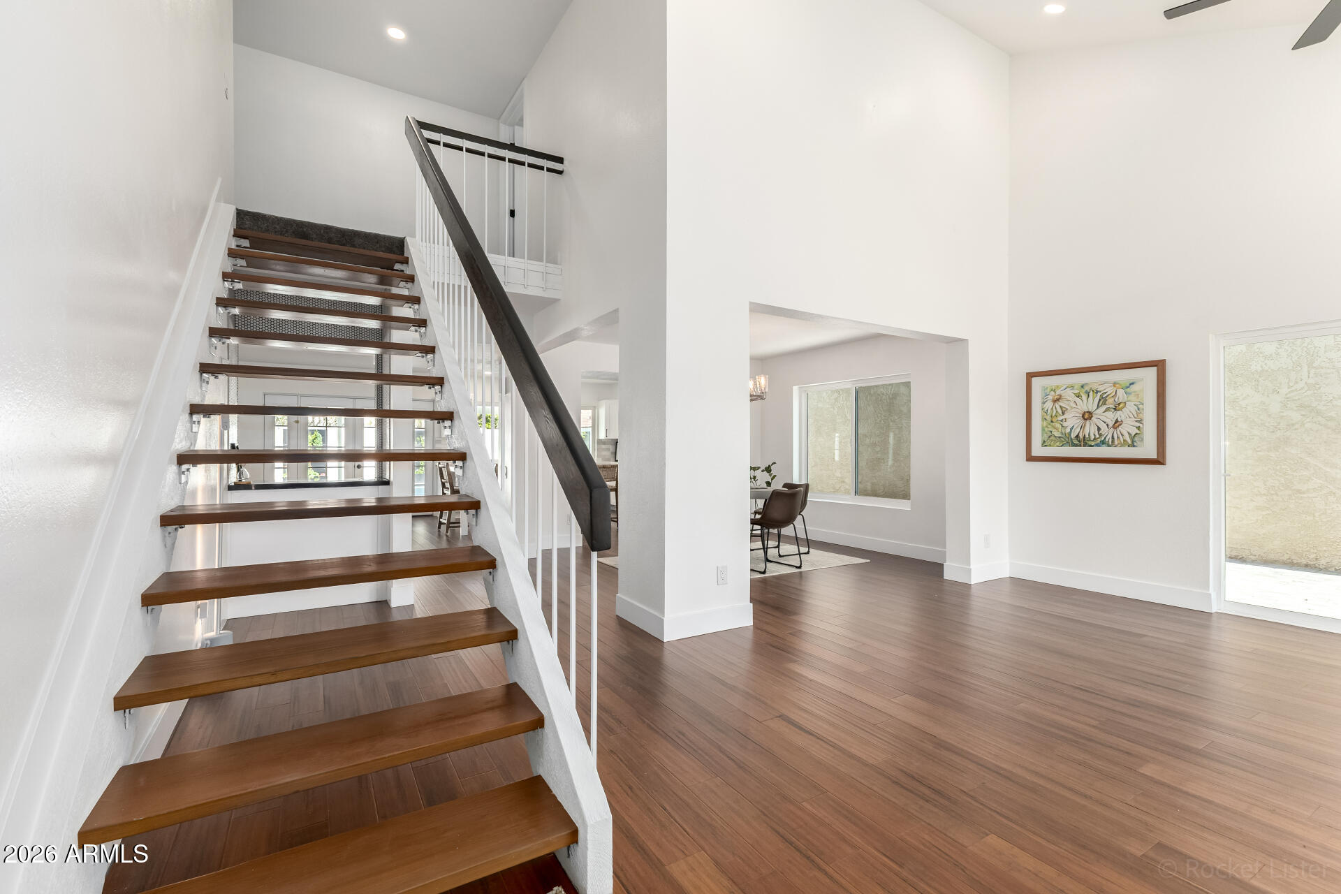 1546 E WINDJAMMER Way