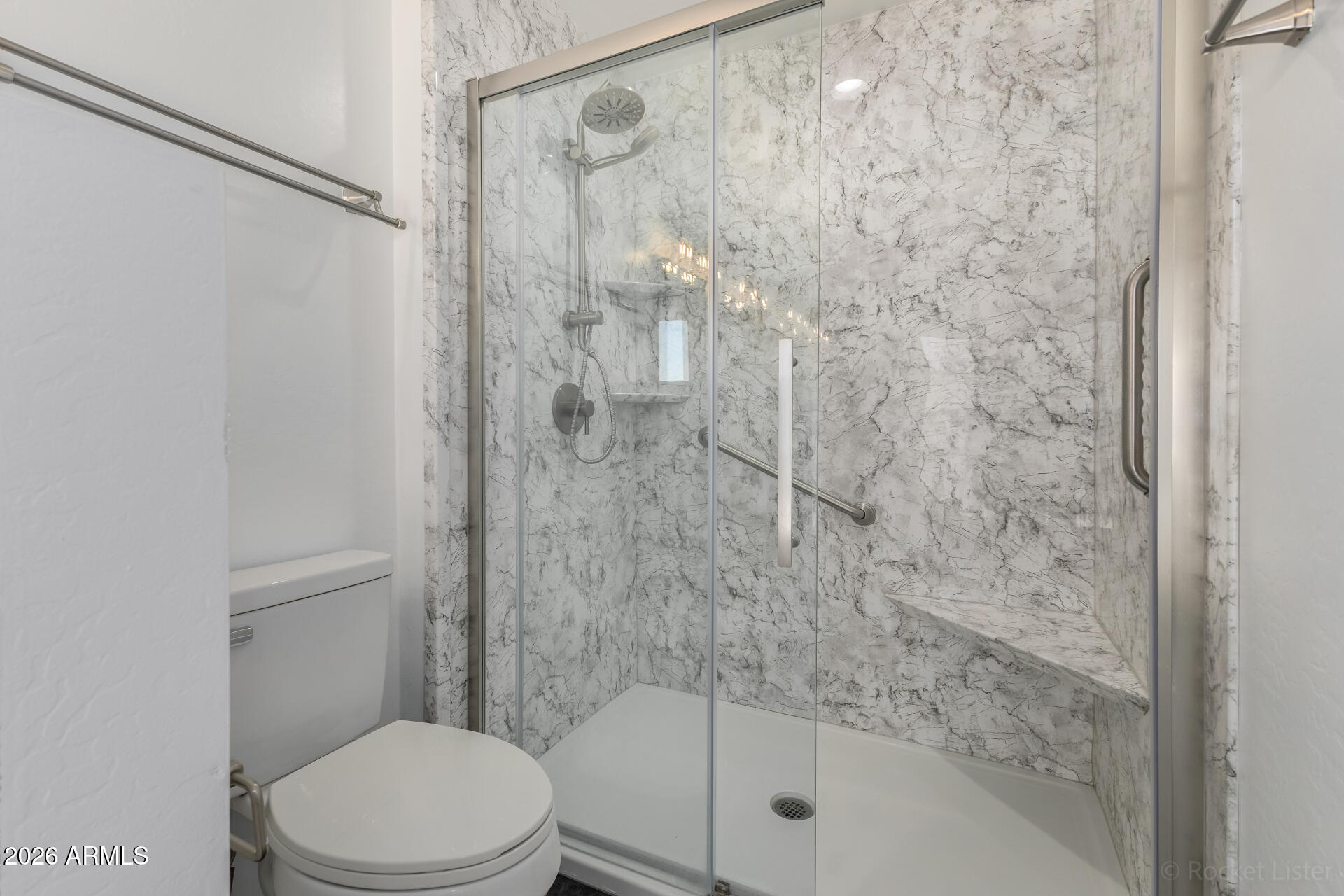 1546 E WINDJAMMER Way