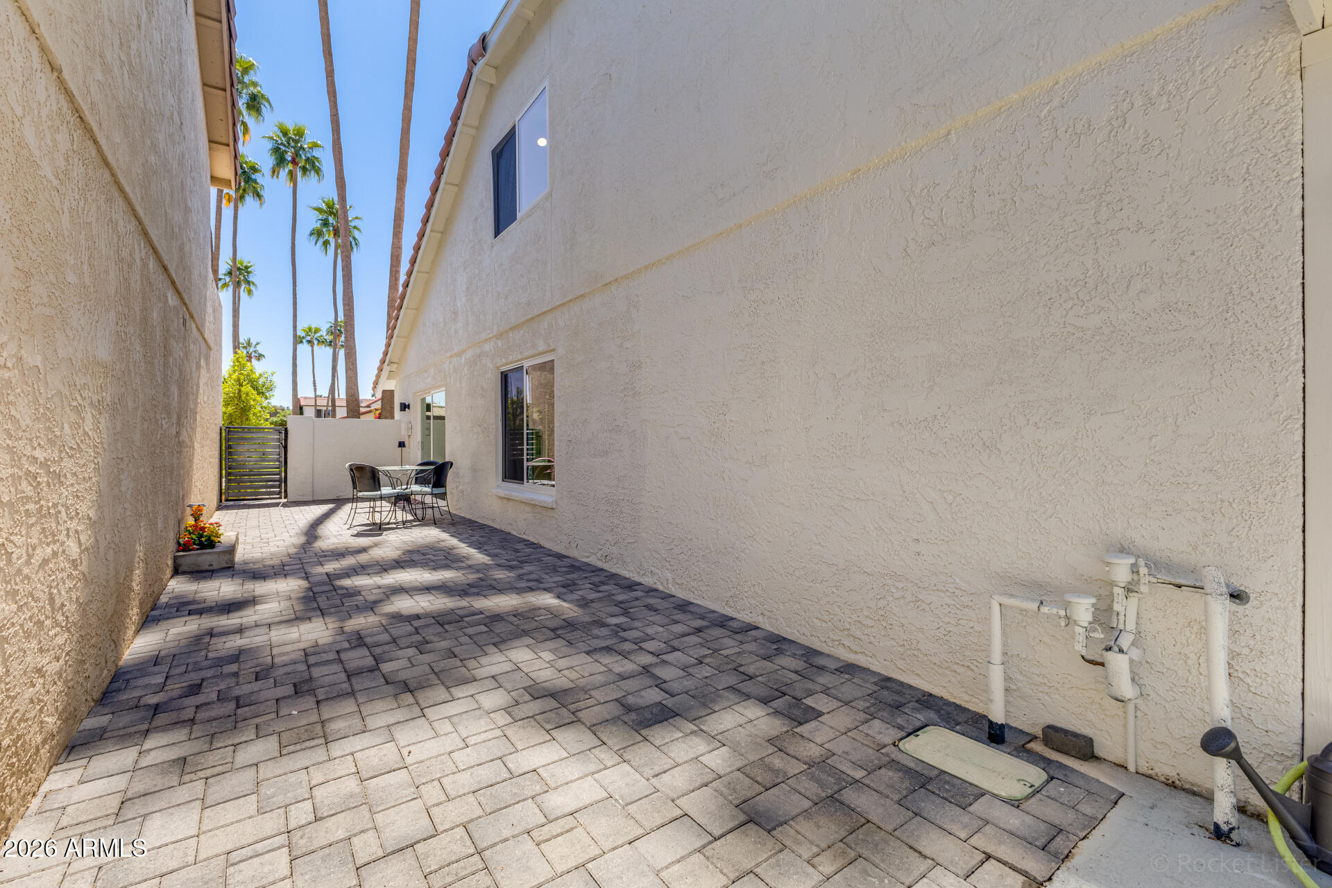 1546 E WINDJAMMER Way