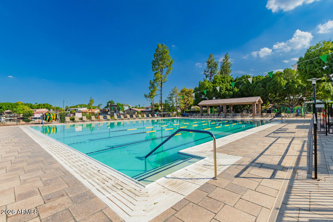 1546 E WINDJAMMER Way