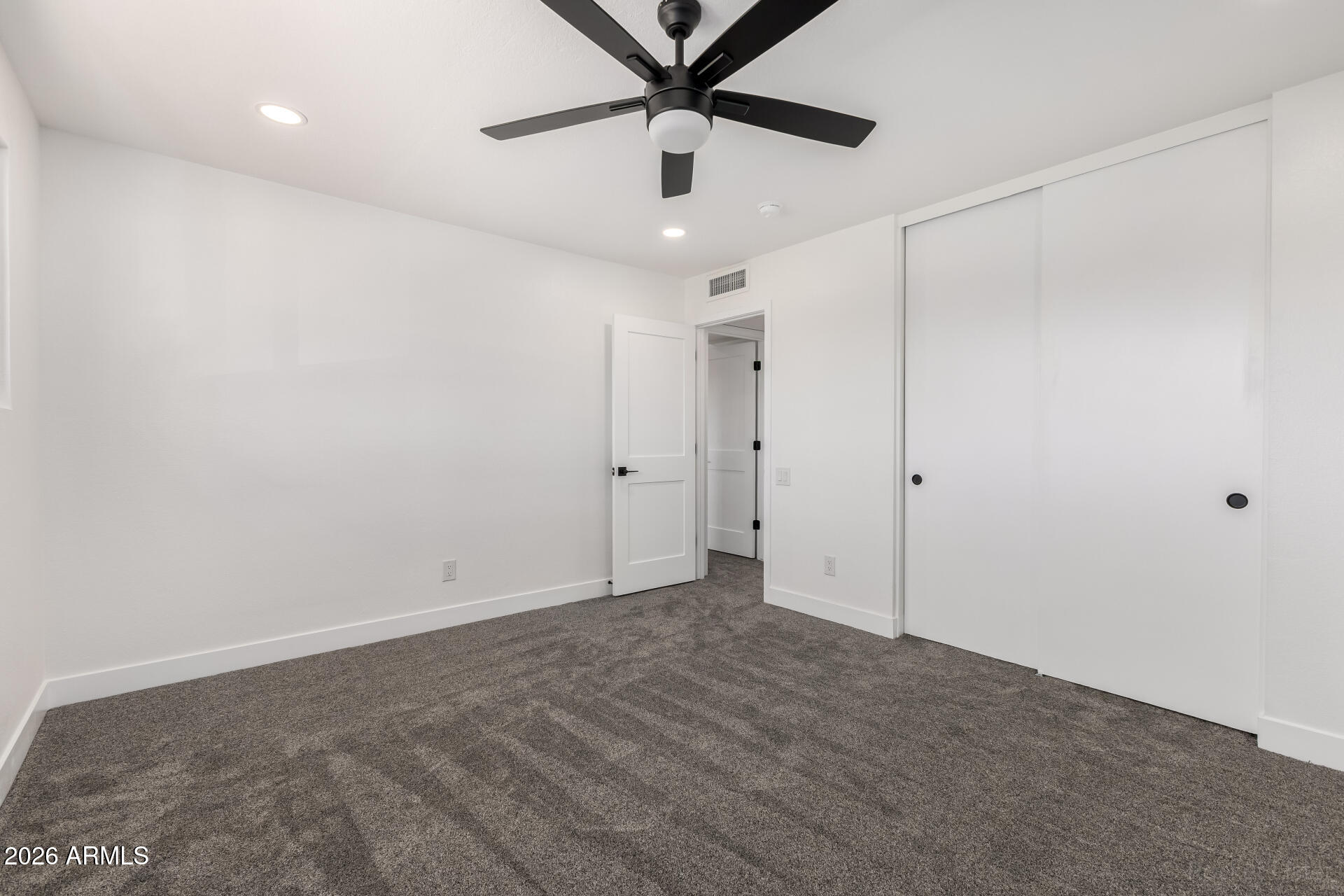 1546 E WINDJAMMER Way