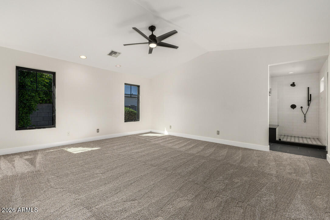 2316 N MITCHELL Street