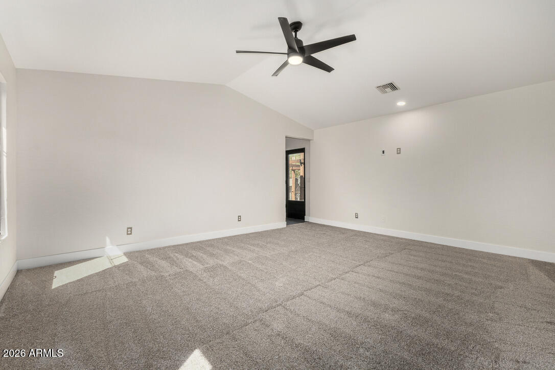 2316 N MITCHELL Street