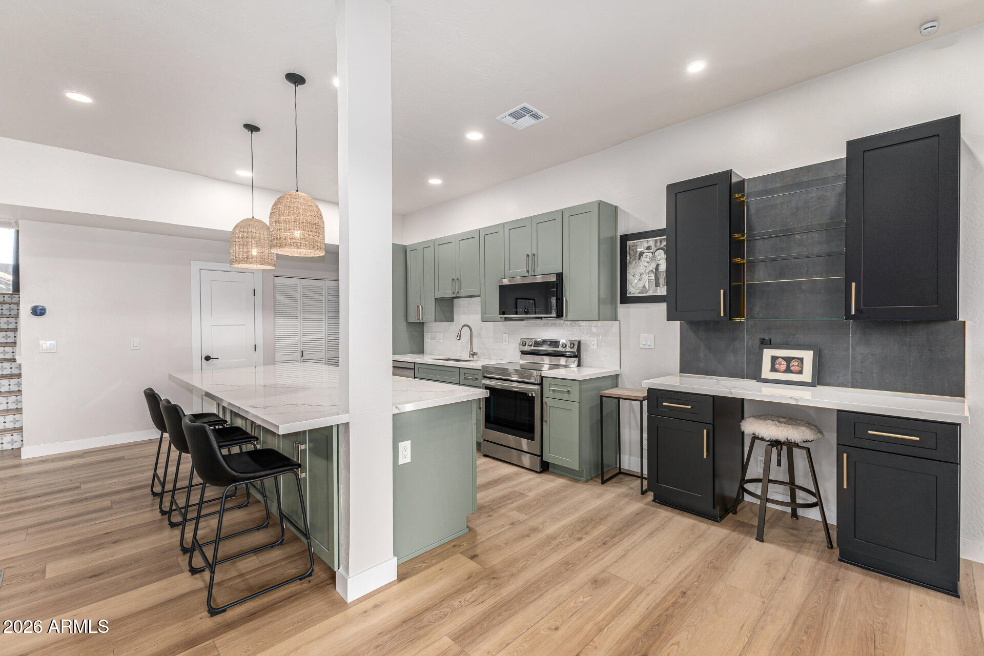 1209 E NORTHSHORE Drive 138