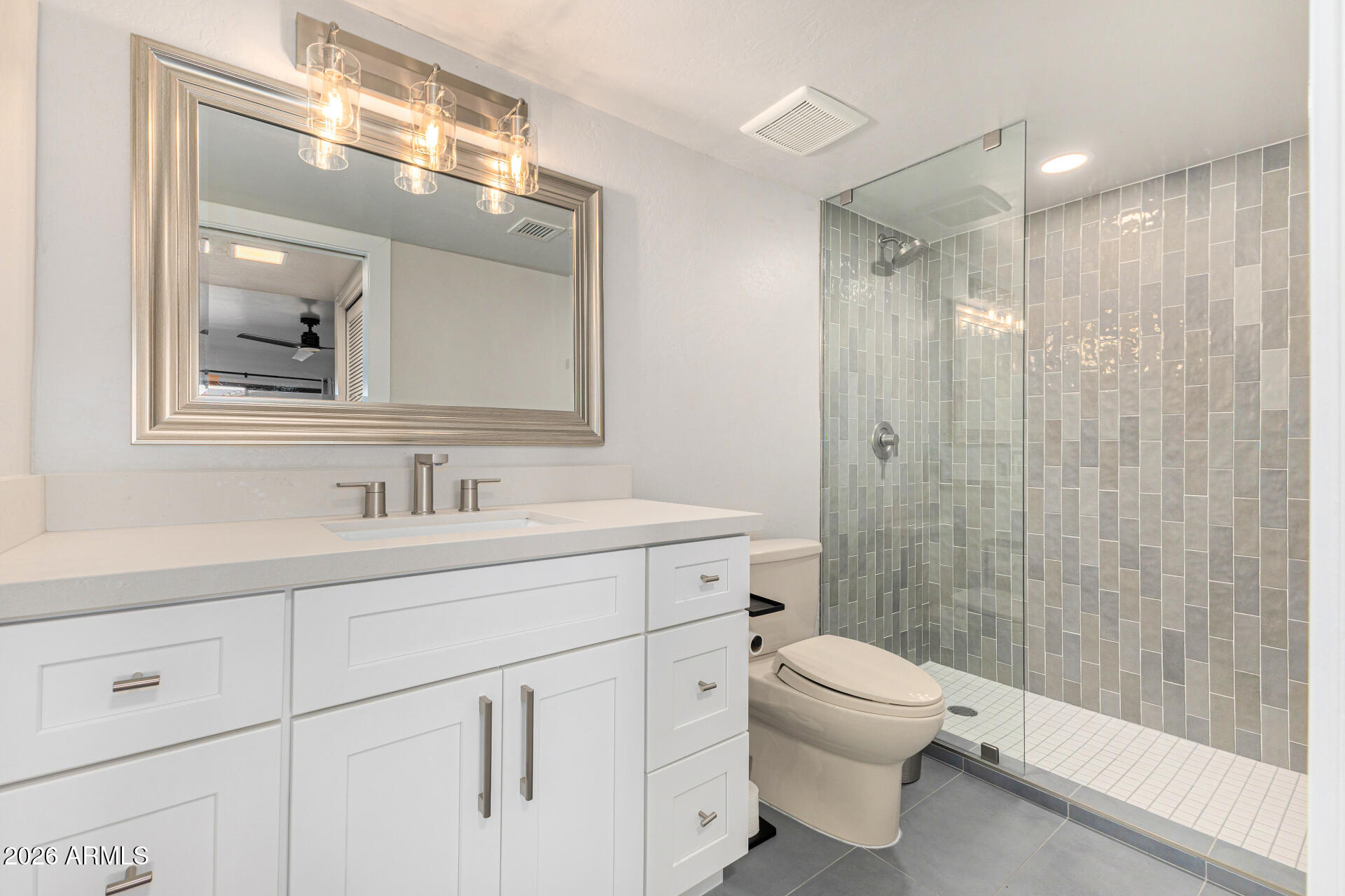 1209 E NORTHSHORE Drive 138