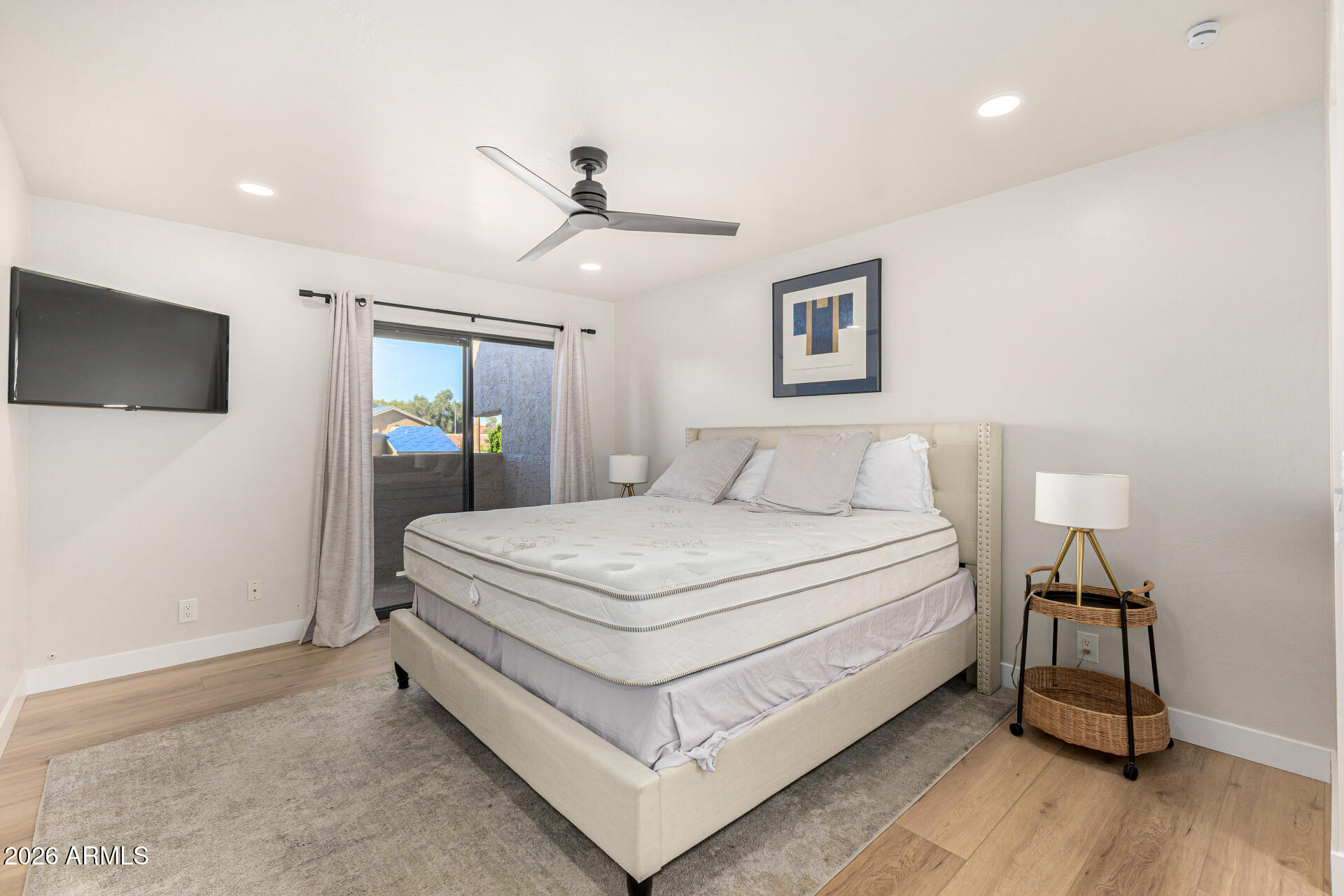 1209 E NORTHSHORE Drive 138